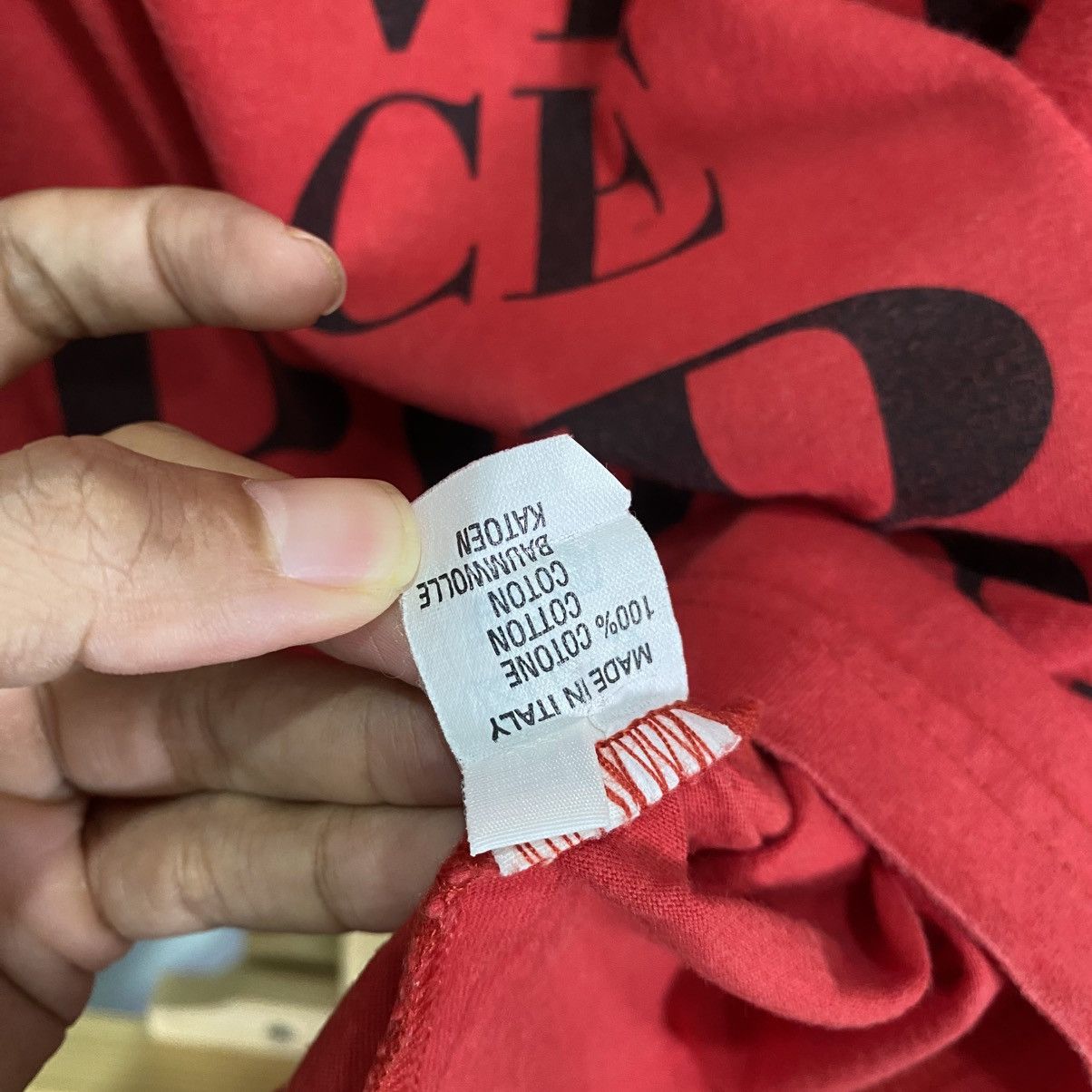 Versace Vintage 90s Versace Sport Spell-Out Logo T-Shirt - Red Size US L / EU 52-54 / 3 - 10 Thumbnail