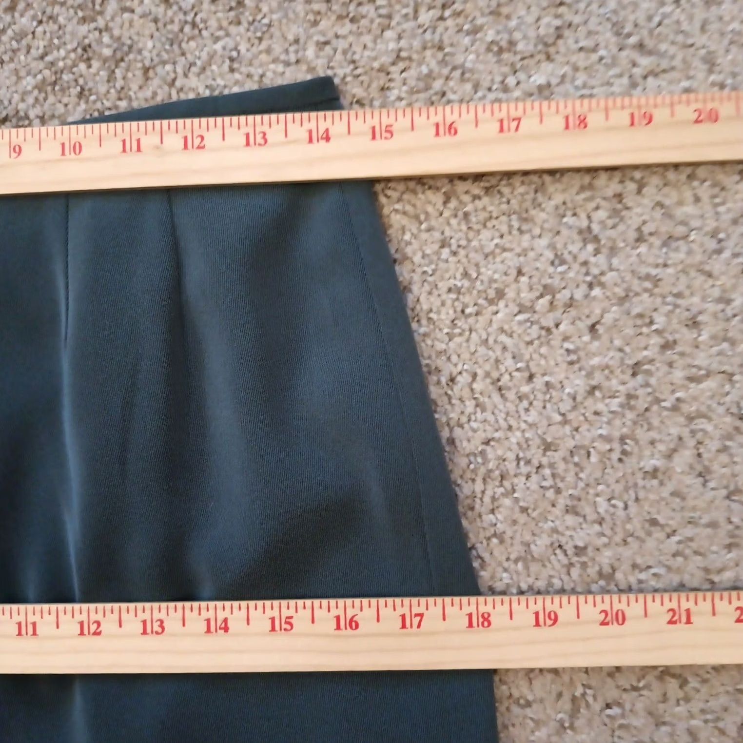 Kasper Kasper Skirt Petite 4P Gray Knee Length Pencil Lined Slit Women Size 27" / US 4 / IT 40 - 3 Thumbnail