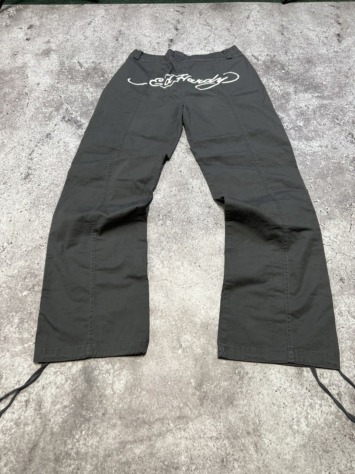 Ed Hardy Ed Hardy cargo pants big logo multi pocket casual HYPE Y2K Size US 30 / EU 46 - 4 Thumbnail