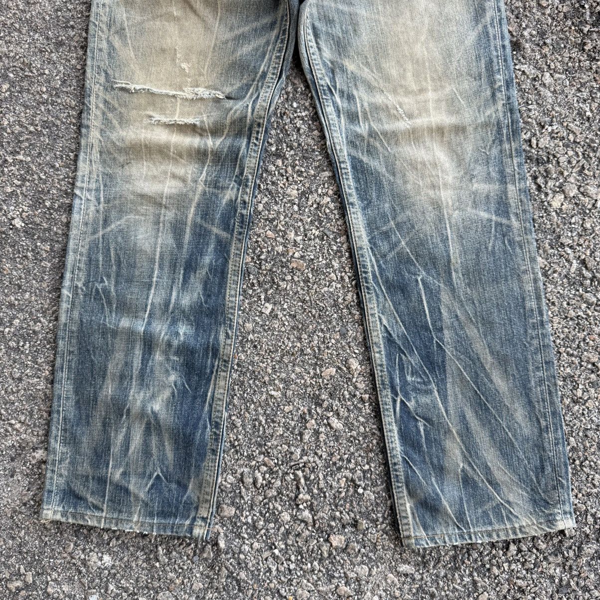 Levi's Vintage Clothing VINTAGE LEVI’S 502 FADED RIPPEP JEAN DENIM PANTS Size US 36 / EU 52 - 4 Thumbnail