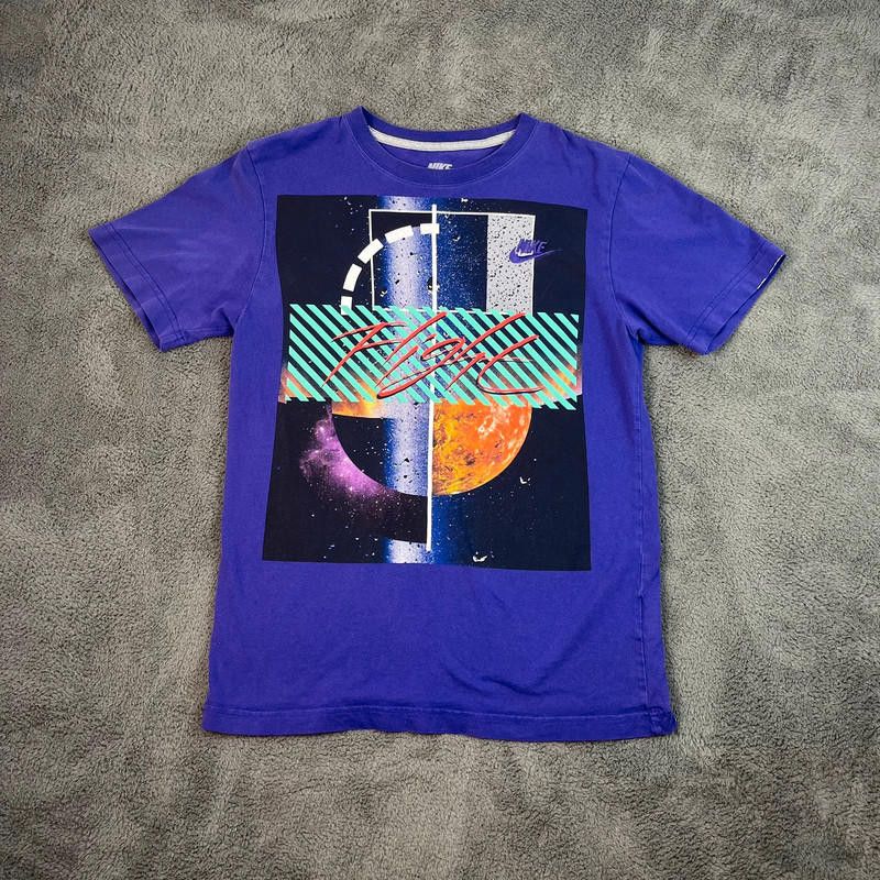 Nike Nike Flight Graphic T-shirt - Size S Size US S / EU 44-46 / 1 - 1 Thumbnail