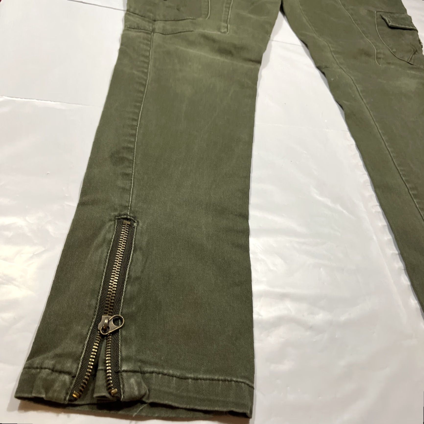 Vintage VINTAGE UnionBay GREEN y2k Cargo Pants Stretch Zip Leg Flap Pockets 9” Rise Tactical 11 Women Size 32" / US 10 / IT 46 - 6 Thumbnail