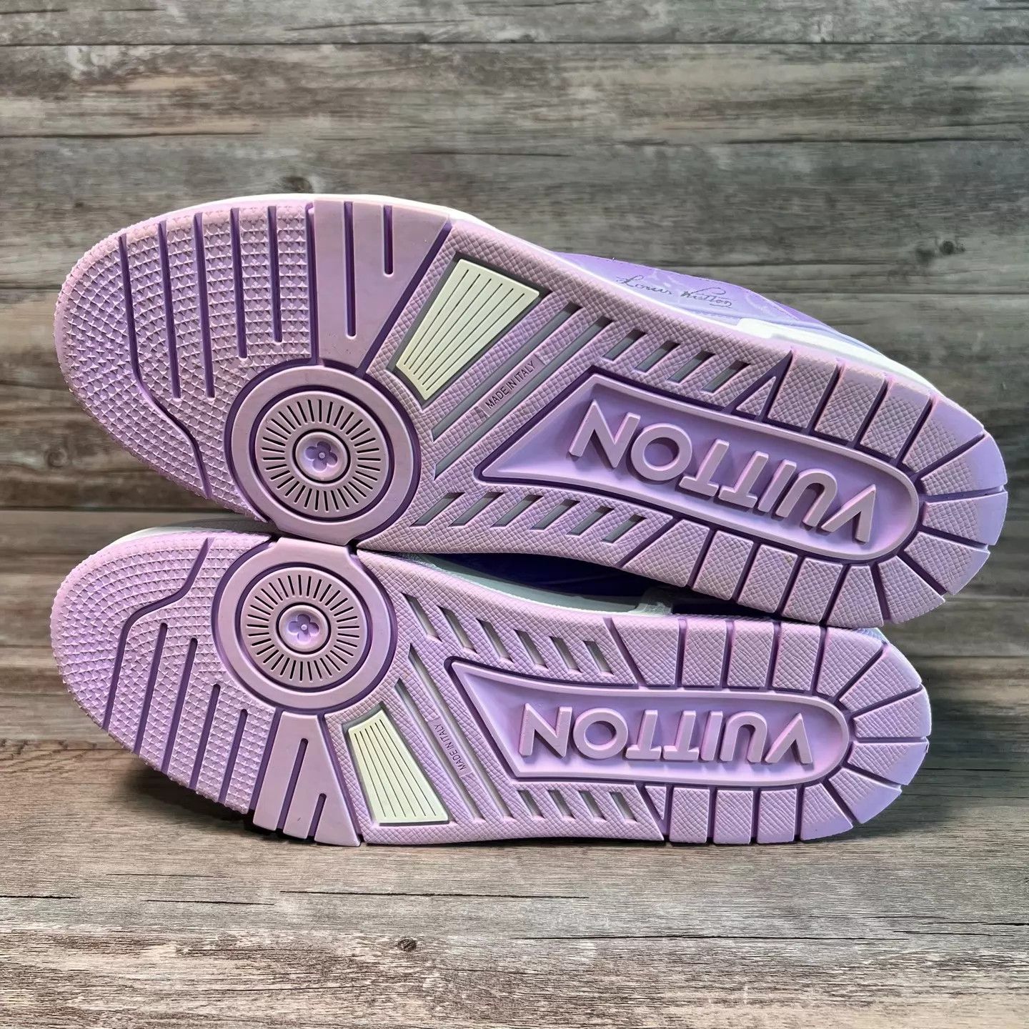 Louis Vuitton LV Trainer Purple Lavender Monogram UK8/EU42 97New Size US 9 / EU 42 - 6 Thumbnail