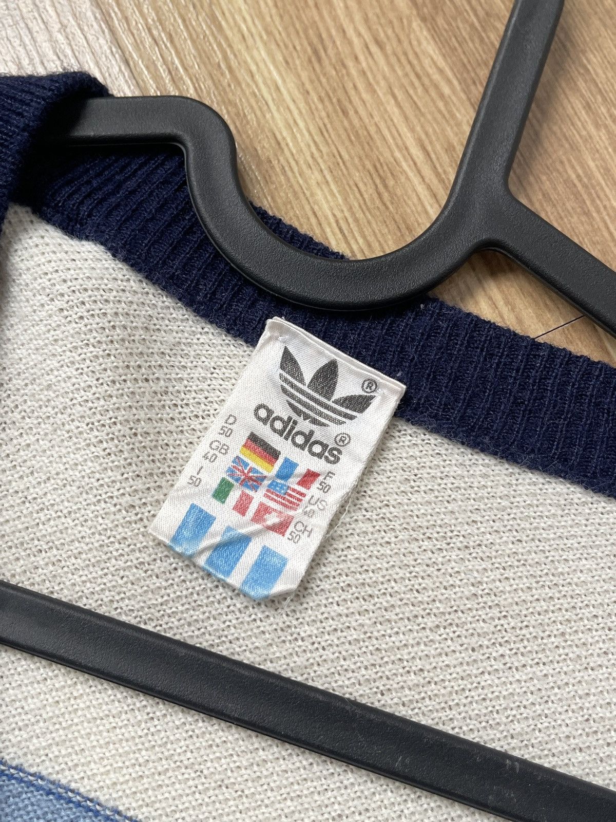Adidas Vintage ADIDAS Men’s Sweater S/M 80's Blue Striped Size US M / EU 48-50 / 2 - 6 Thumbnail