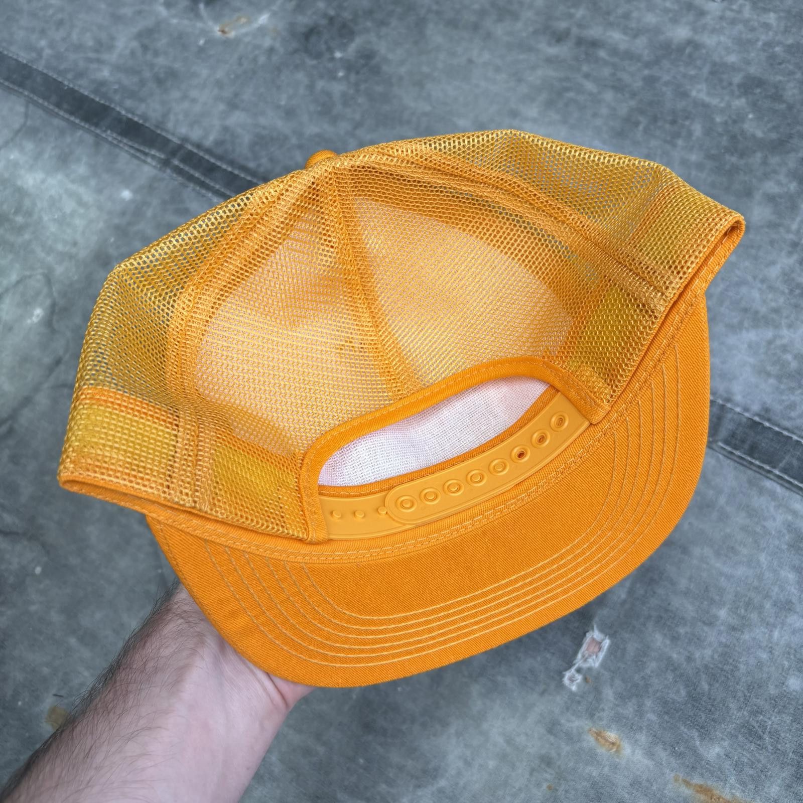 Vintage Vintage 80s Deadstock Orange Charge Lightning Trucker Hat Size ONE SIZE - 2 Thumbnail