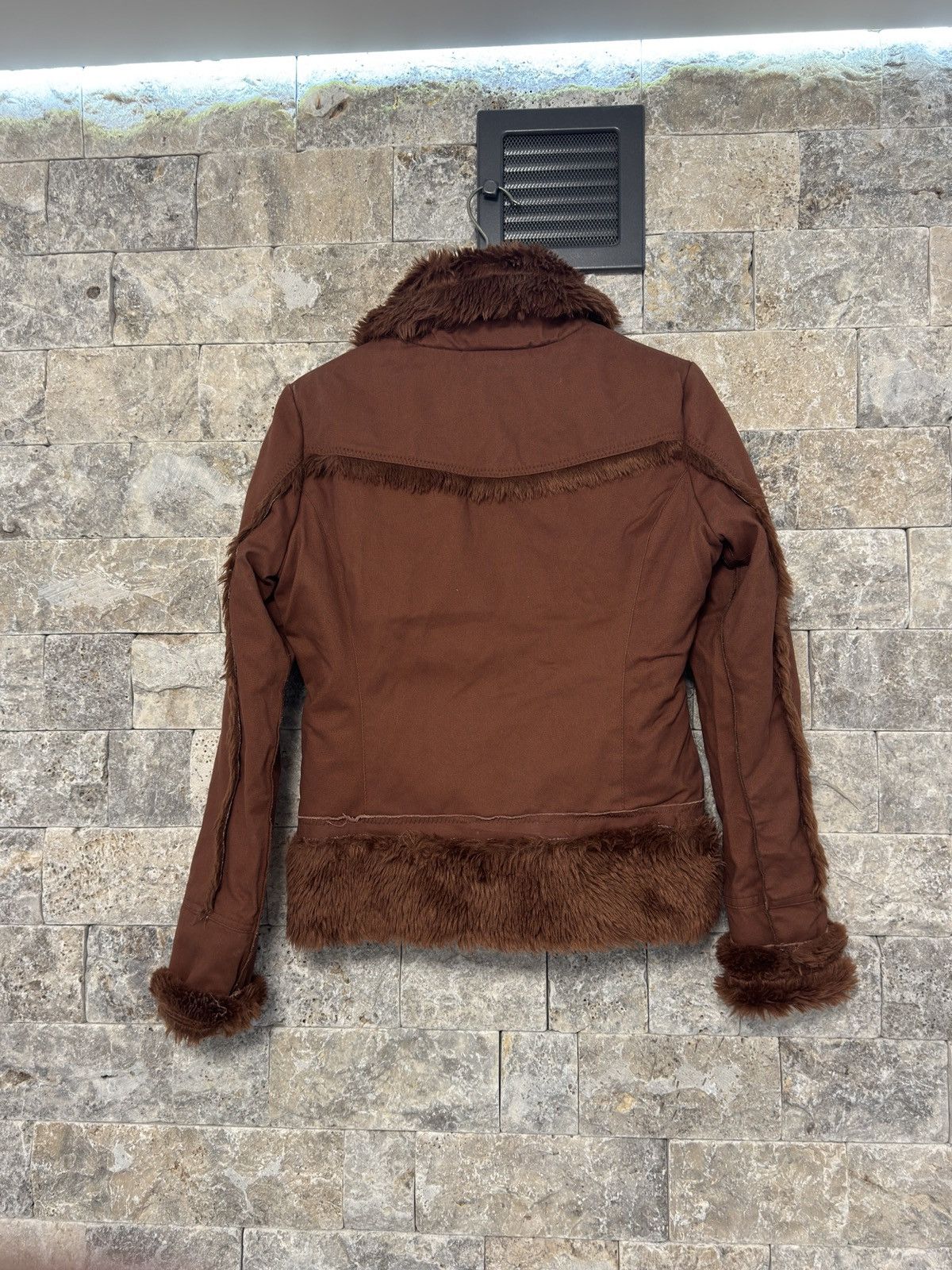 Japanese Brand × Vintage Vintage Fur jacket avant garde y2k Size S / US 4 / IT 40 - 6 Thumbnail