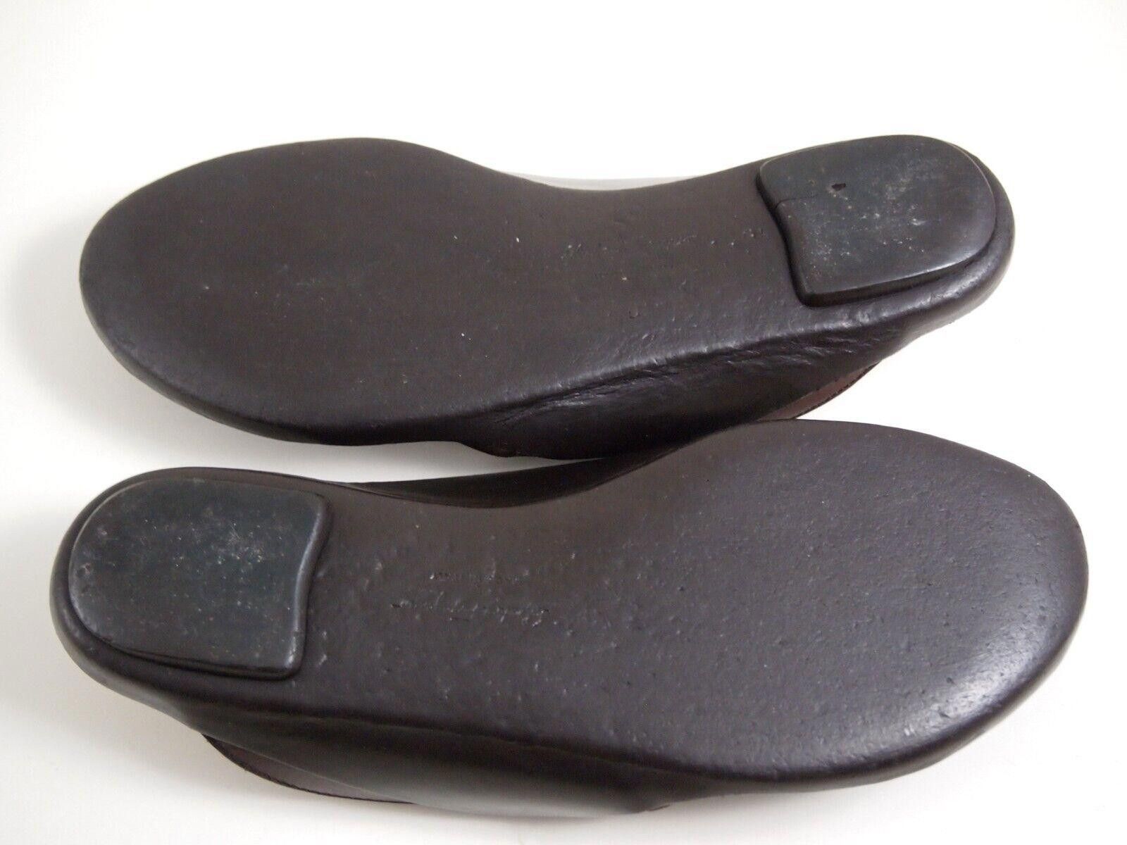 Salvatore Ferragamo Ferragamo Thong Slide Sandals Brown Leather US 6 C EU 36 Size US 6 / IT 36 - 7 Thumbnail
