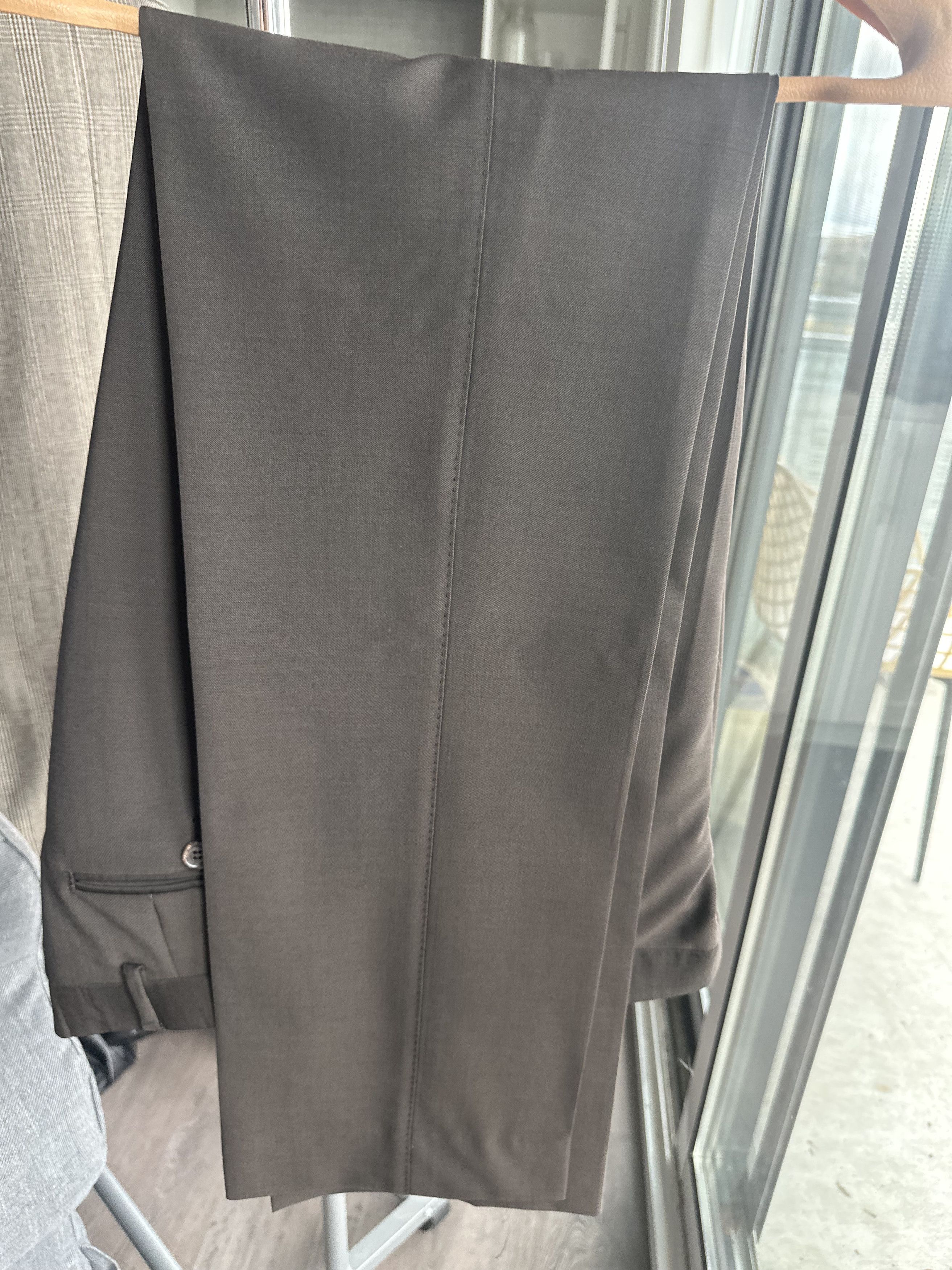 Paul Smith ($2k+) Mohair "The Westbourne" Suit Size 40R - 6 Thumbnail