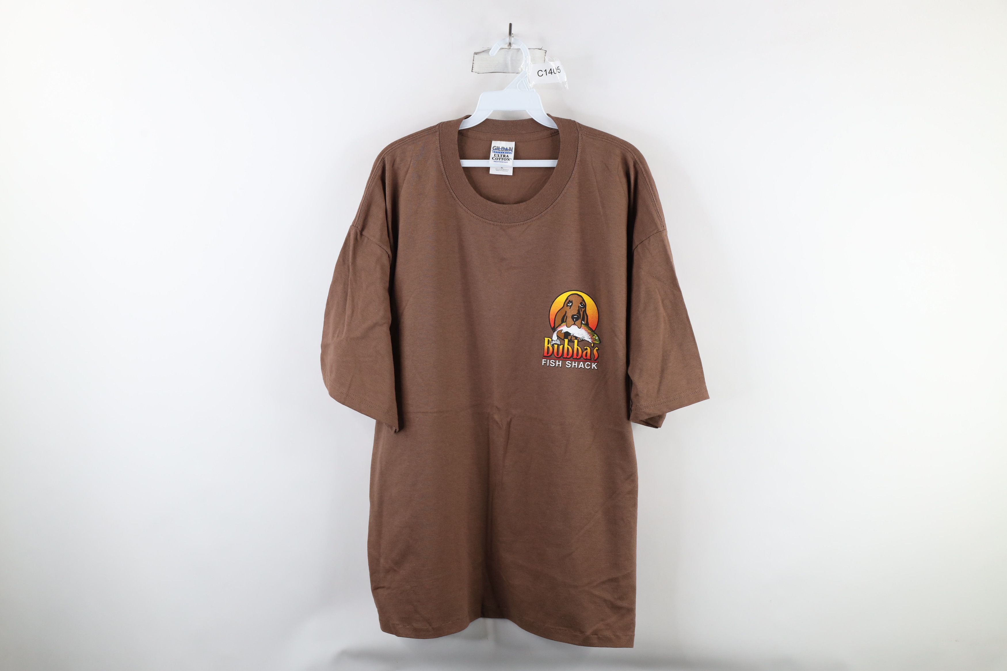 Vintage Vintage Streetwear Bubbas Fish Shack South Carolina T-Shirt Size US XL / EU 56 / 4 - 1 Thumbnail