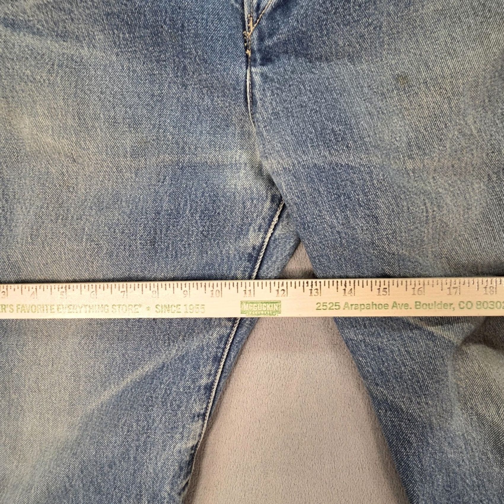 Levi's VTG Levi's Engineered Jeans Mens Light Wash Straight 29x28 Distressed Pockets Vintage Denim Button Fits 29 Mens Clothing Jeans Size US 29 - 6 Thumbnail