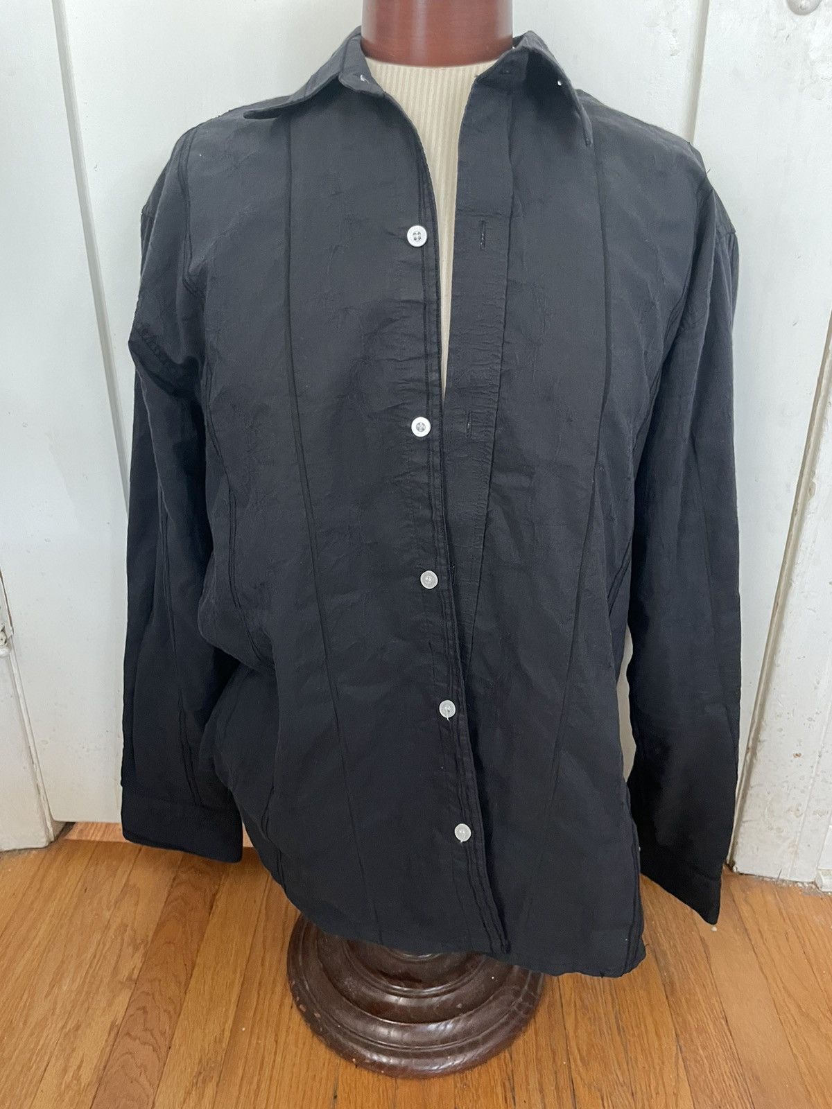 Emporio Armani Emporio Armani Black Button Up Made in Italy Size Medium Size US M / EU 48-50 / 2 - 1 Thumbnail