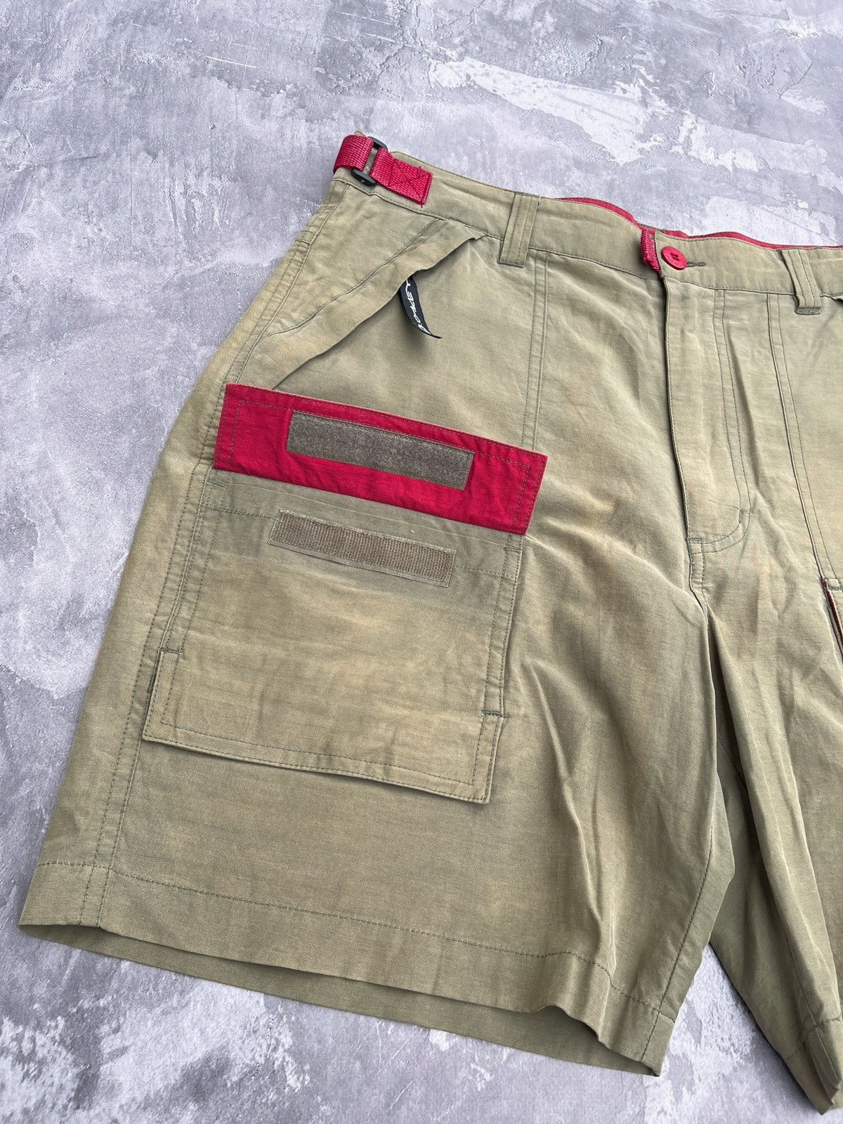 Oakley 🔥Rare OAKLEY Cargo Shorts Vintage Logo Size US 32 / EU 48 - 7 Thumbnail