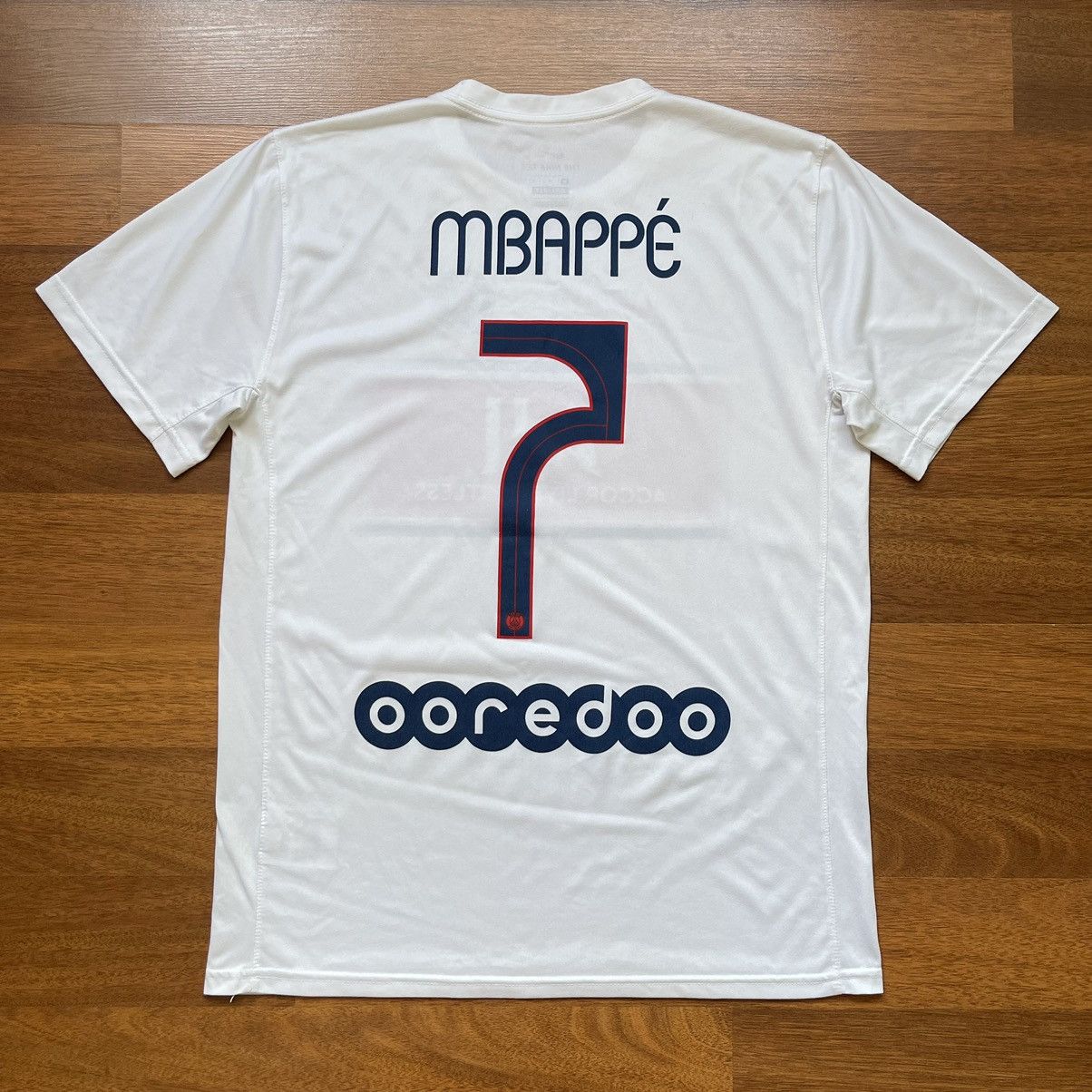 Nike × Vintage PSG NIKE 2021/2022 FOOTBALL SOCCER TEE #7 MBAPPE Size US M / EU 48-50 / 2 - 1 Thumbnail