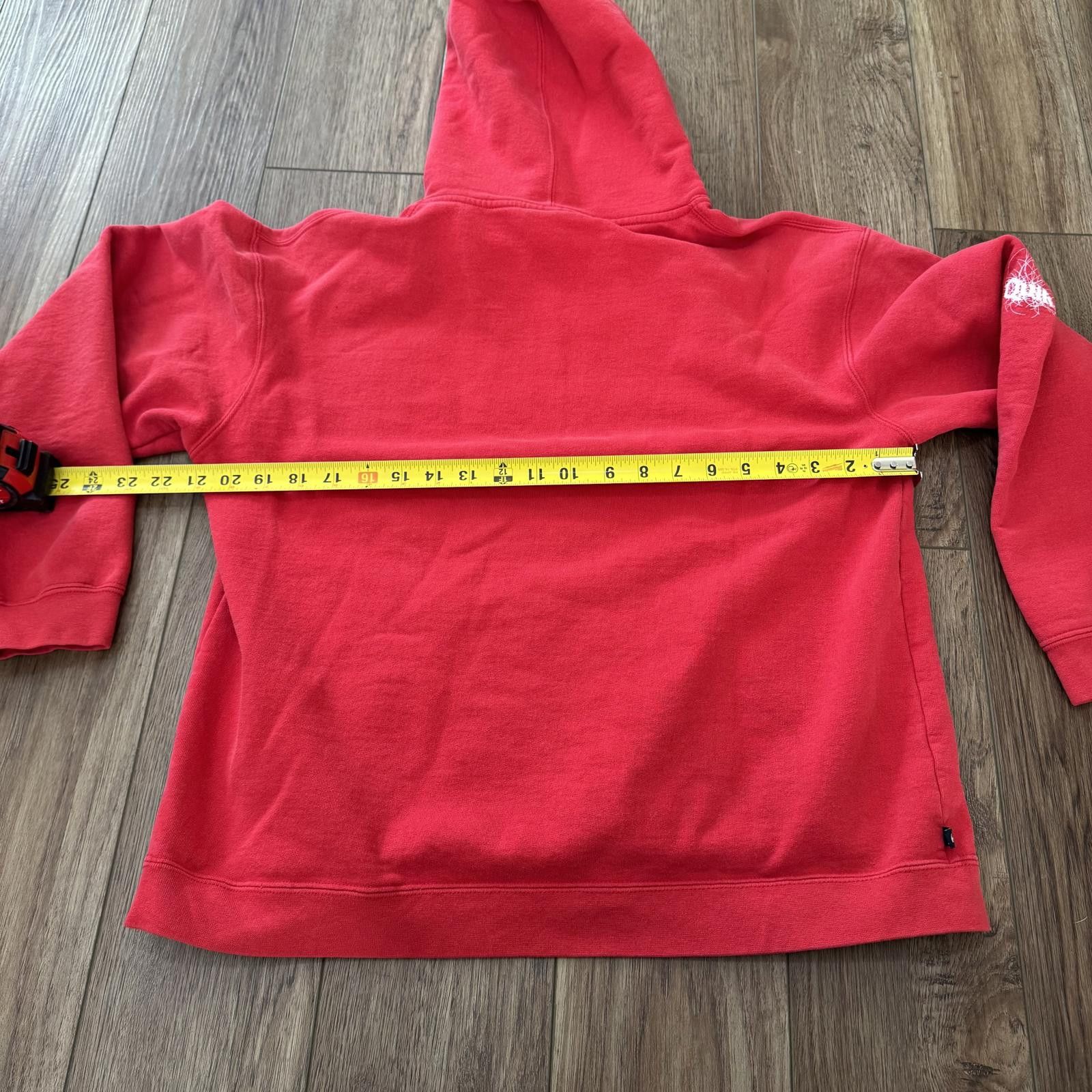 Quiksilver Vintage Y2K Quiksilver Red Hoodie Skate Surf Grunge Size S Size US S / EU 44-46 / 1 - 7 Thumbnail