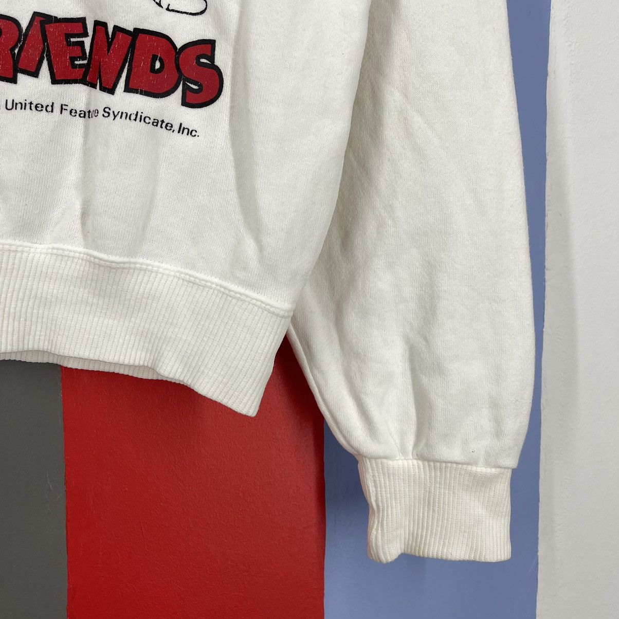 Peanuts Vintage SNOOPY AND FRIENDS Crew Neck Sweatshirt #1410/AW Size US S / EU 44-46 / 1 - 4 Thumbnail
