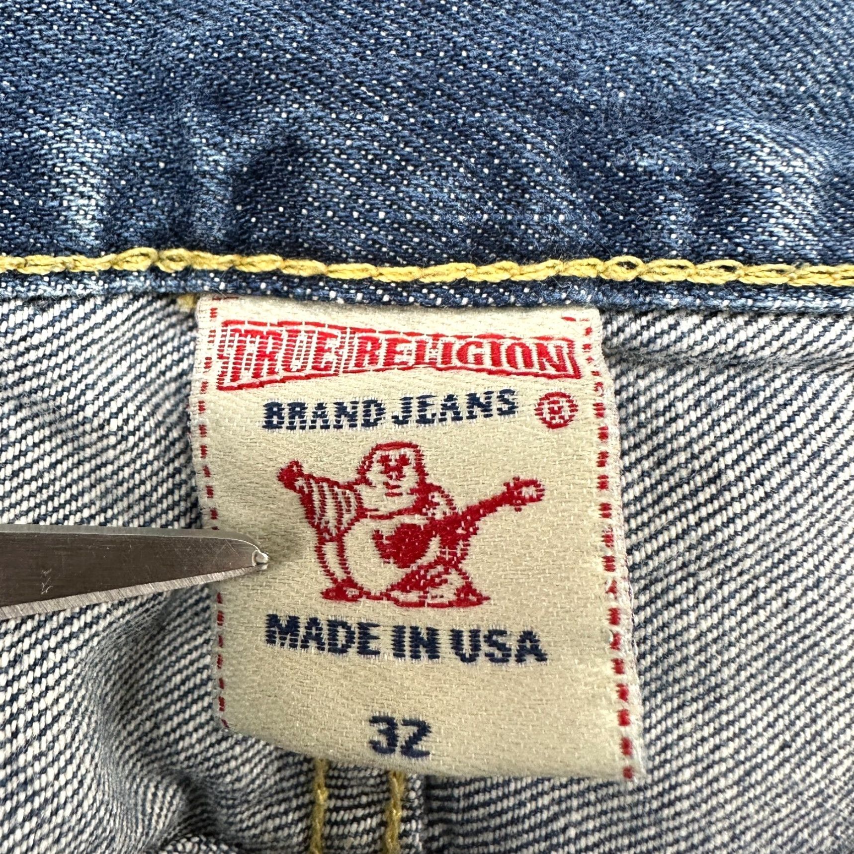 True Religion True Religion Jeans Mens 32x34 Ricky Relaxed Straight Medium Wash Distressed 5-Pocket Denim Jeans Mens Regular Size 32 Blue Size US 32 / EU 48 - 5 Thumbnail