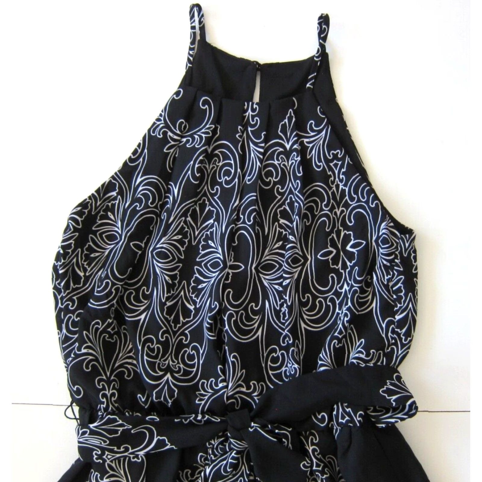 Vintage VINTAGE Bisou Bisou Black White Floral Sleeveless High Neck Empire Waist Sun Dress 2 Size XS / US 0-2 / IT 36-38 - 3 Thumbnail