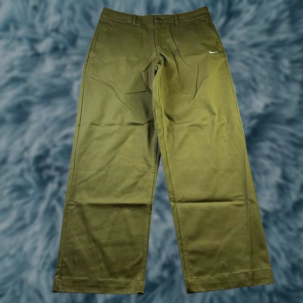 Nike Nike Pants Mens 34x32 Olive Military Green Baggy Wide Leg Chino Relaxed Straight 90s Army Casual Reserved Mens Size US 34 / EU 50 - 1 Thumbnail