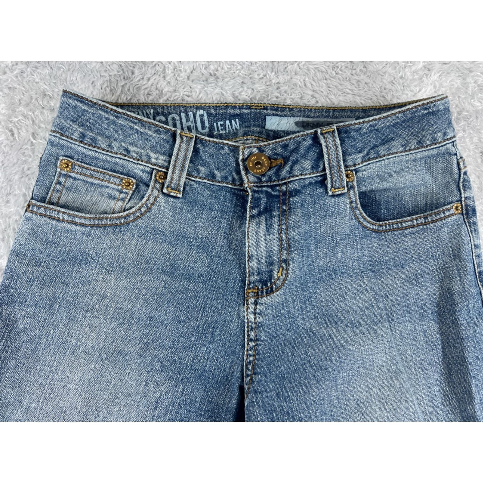 DKNY DKNY Jeans Women 4 Blue Denim Flared Soho Mid Rise 26x30 5-Pocket Design Regular Inseam 30 in Cotton Blend Womens Size 27" / US 4 / IT 40 - 4 Thumbnail