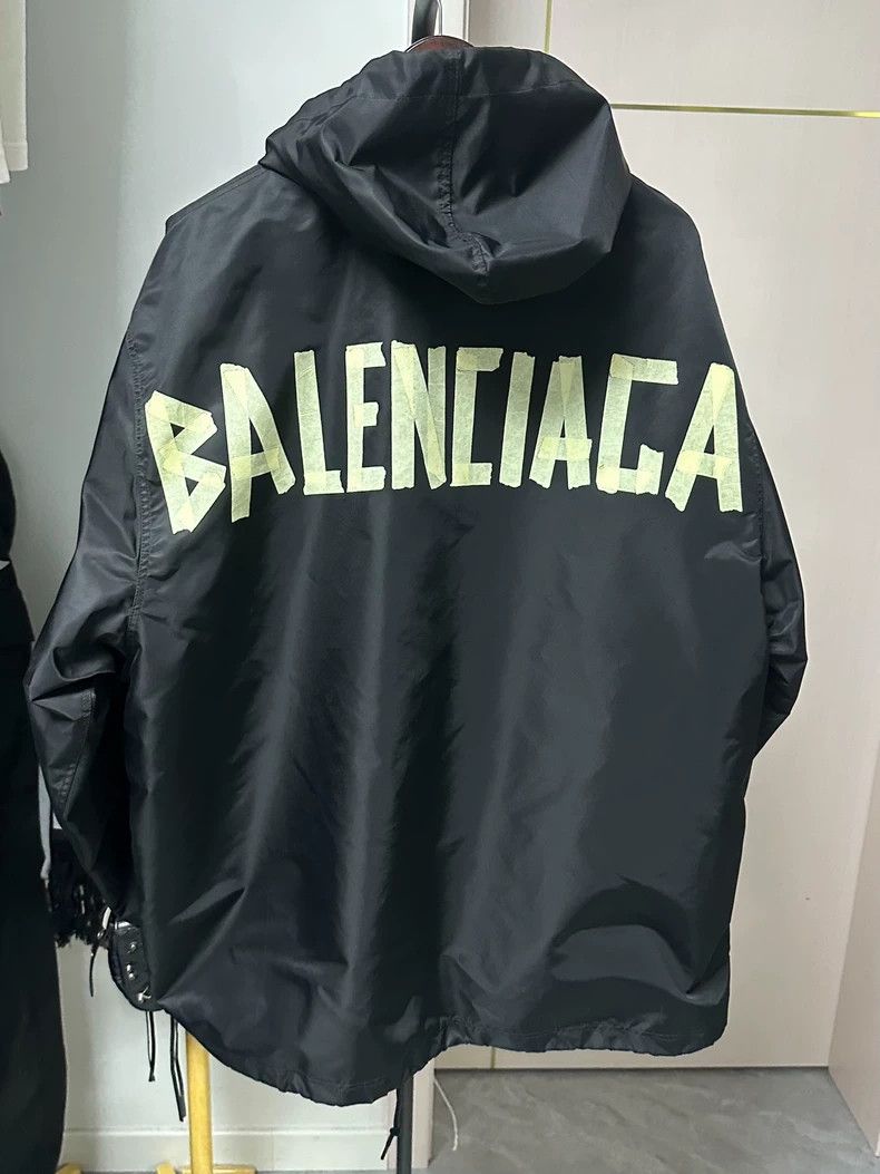 ［25ss新作］BALENCIAGA SECURITY TAPE LOGO パーカー Men's Security Tape Logo Large Zip-up Hoodie in Black Faded