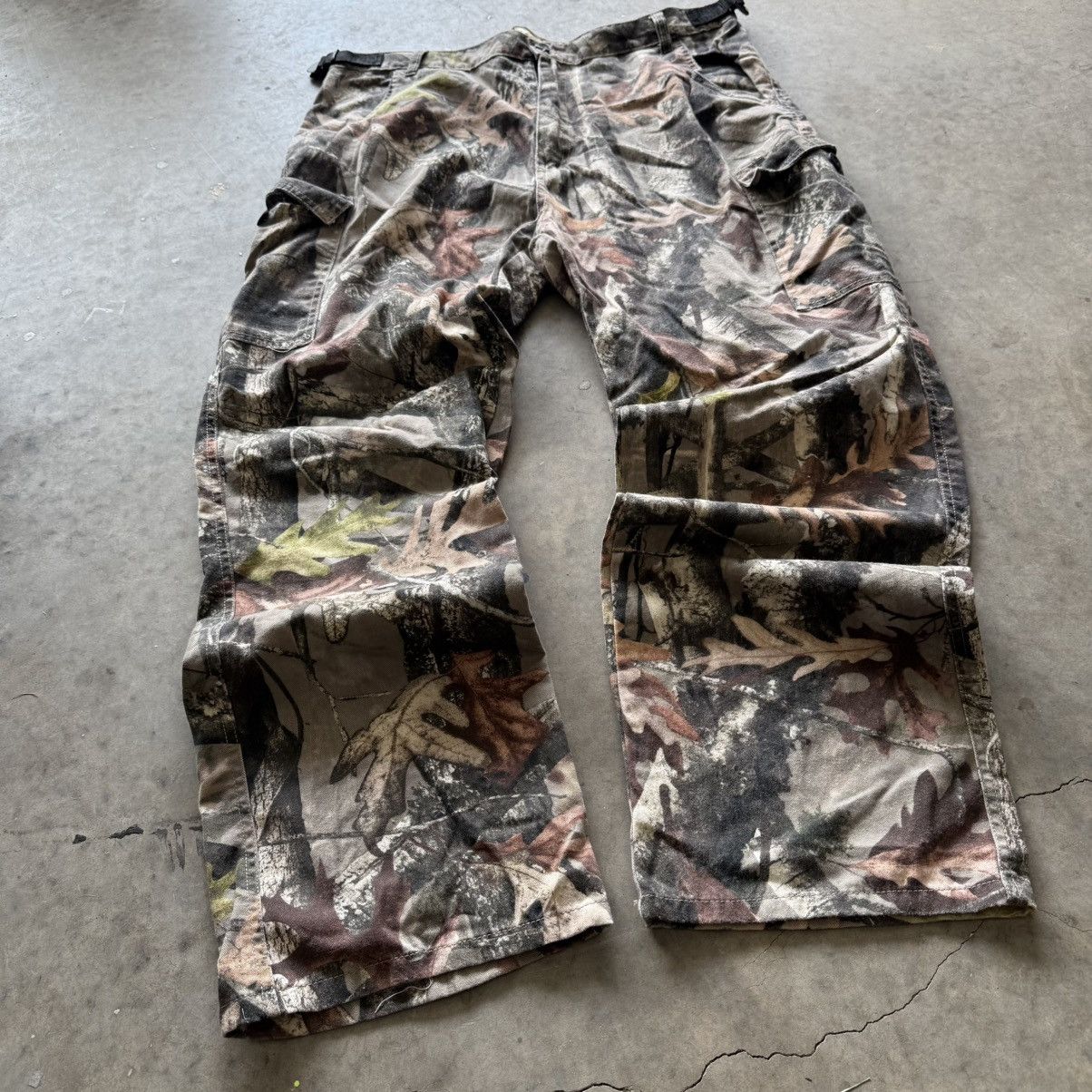 Realtree Y2K/2000’s Realtree Cargo Pants Size US 34 / EU 50 - 7 Thumbnail