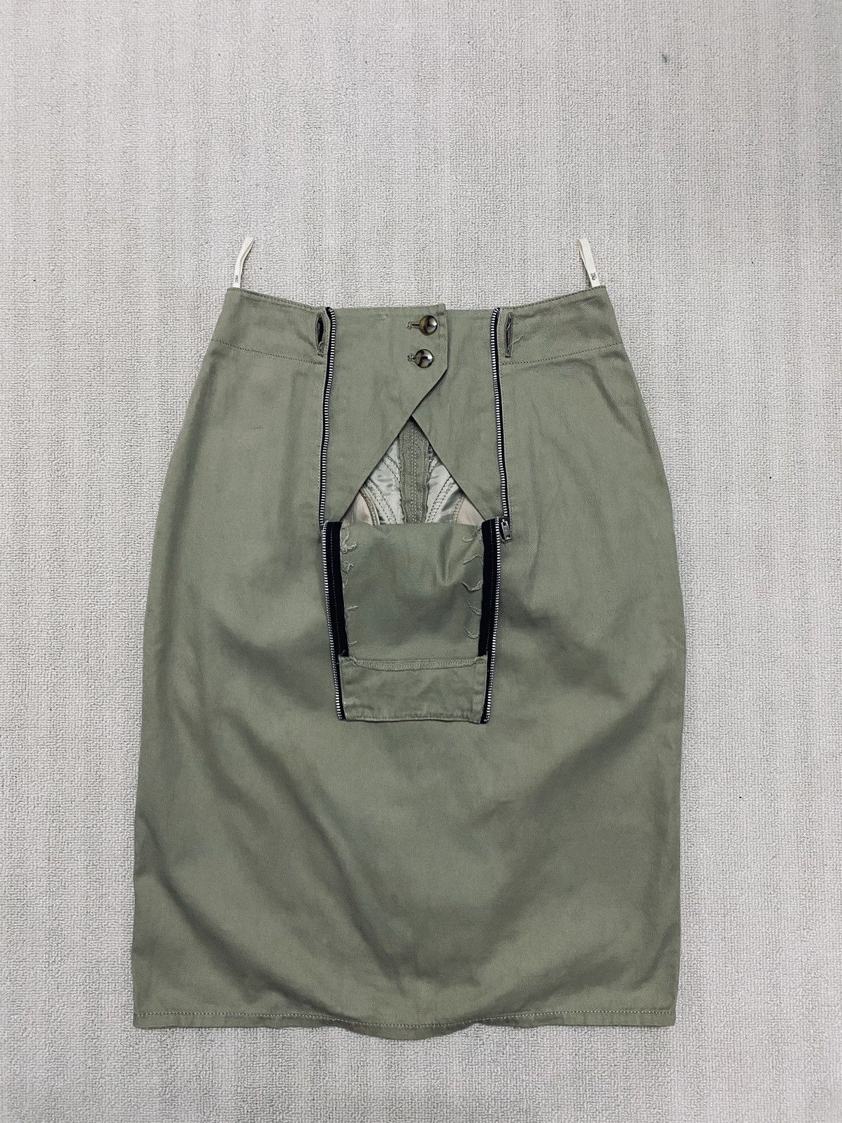 Jean Paul Gaultier JEAN PAUL GAULTIER dual zip circle stitch padded bum skirt Size 26" / US 2 / IT 38 - 3 Thumbnail