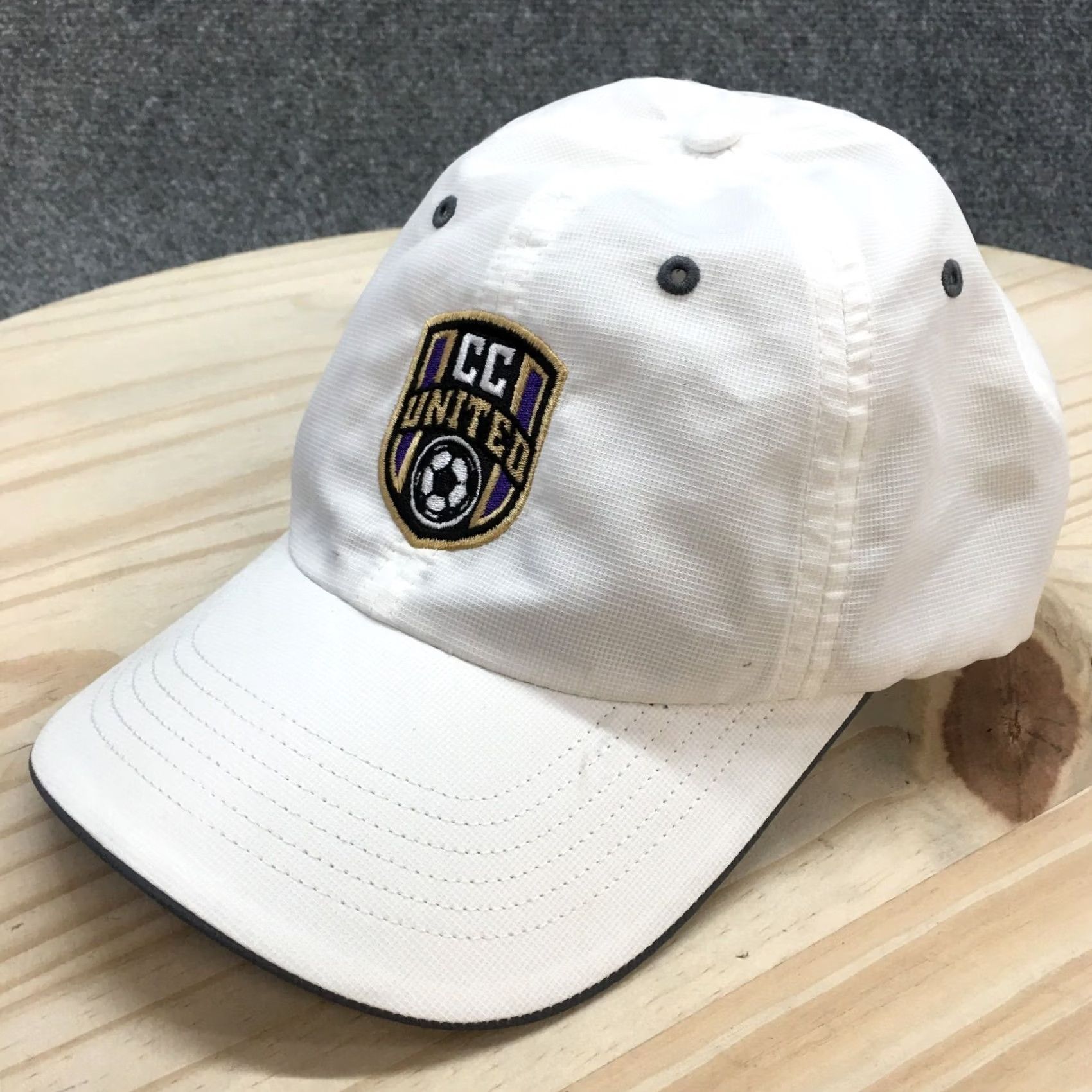 Vintage CC United Soccer Club Cap Hat Mens One Size White Embroidered Richardson 155 Size ONE SIZE - 2 Thumbnail