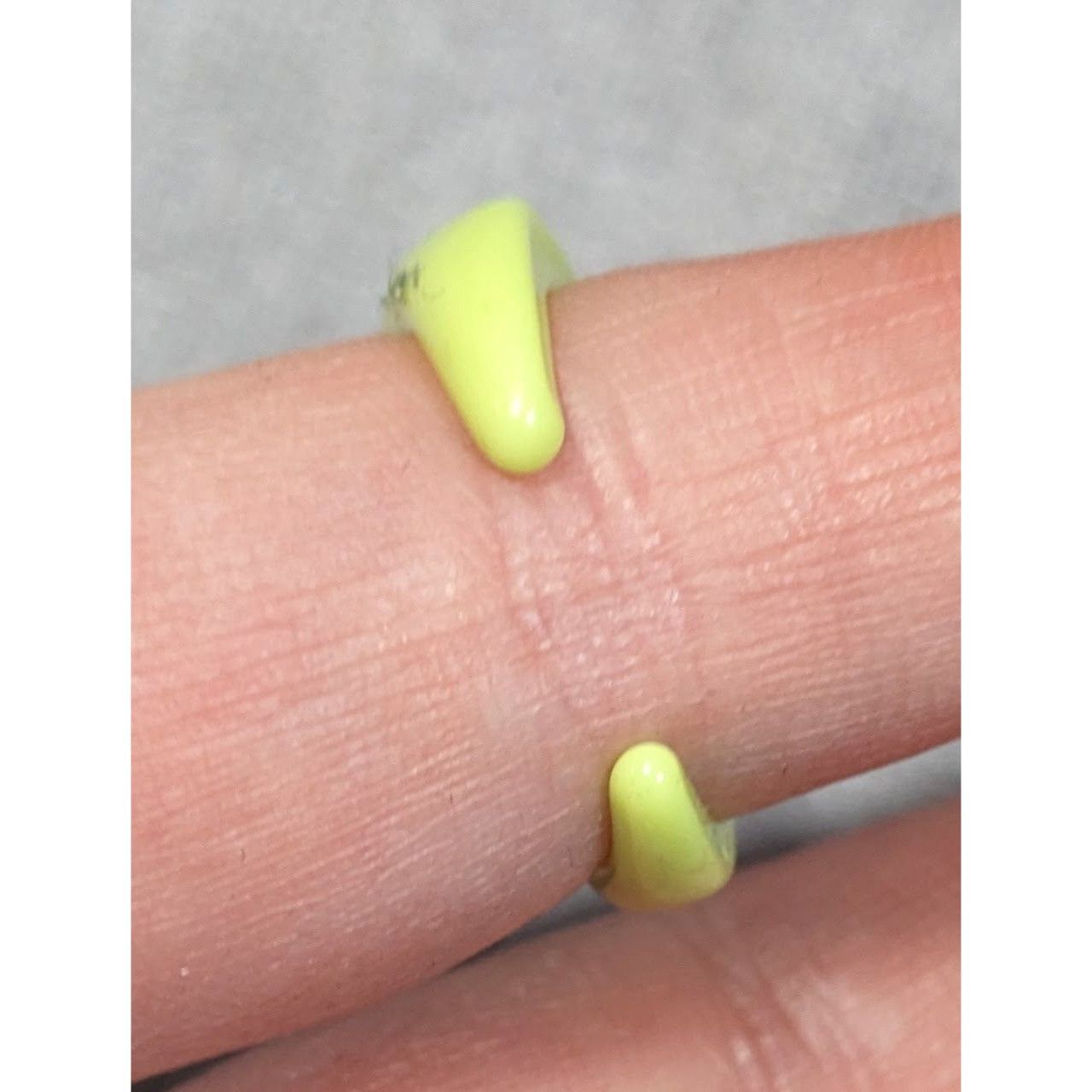Other Retro Light Green Textured Open Bottom Dome Cuff Ring Size 8 Size ONE SIZE - 5 Thumbnail