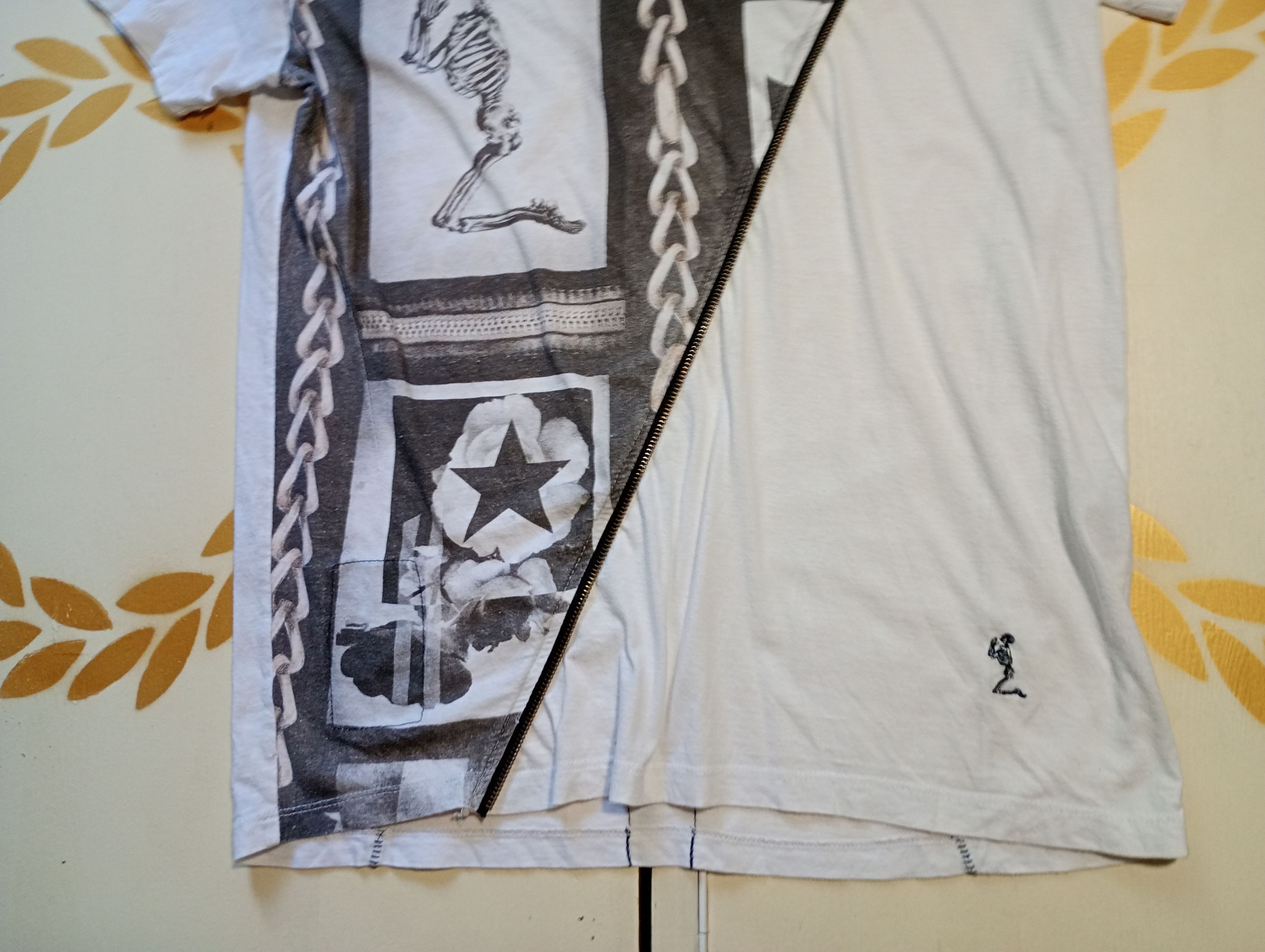 Vintage Religion Printed T-Shirt Vintage Size US L / EU 52-54 / 3 - 3 Thumbnail