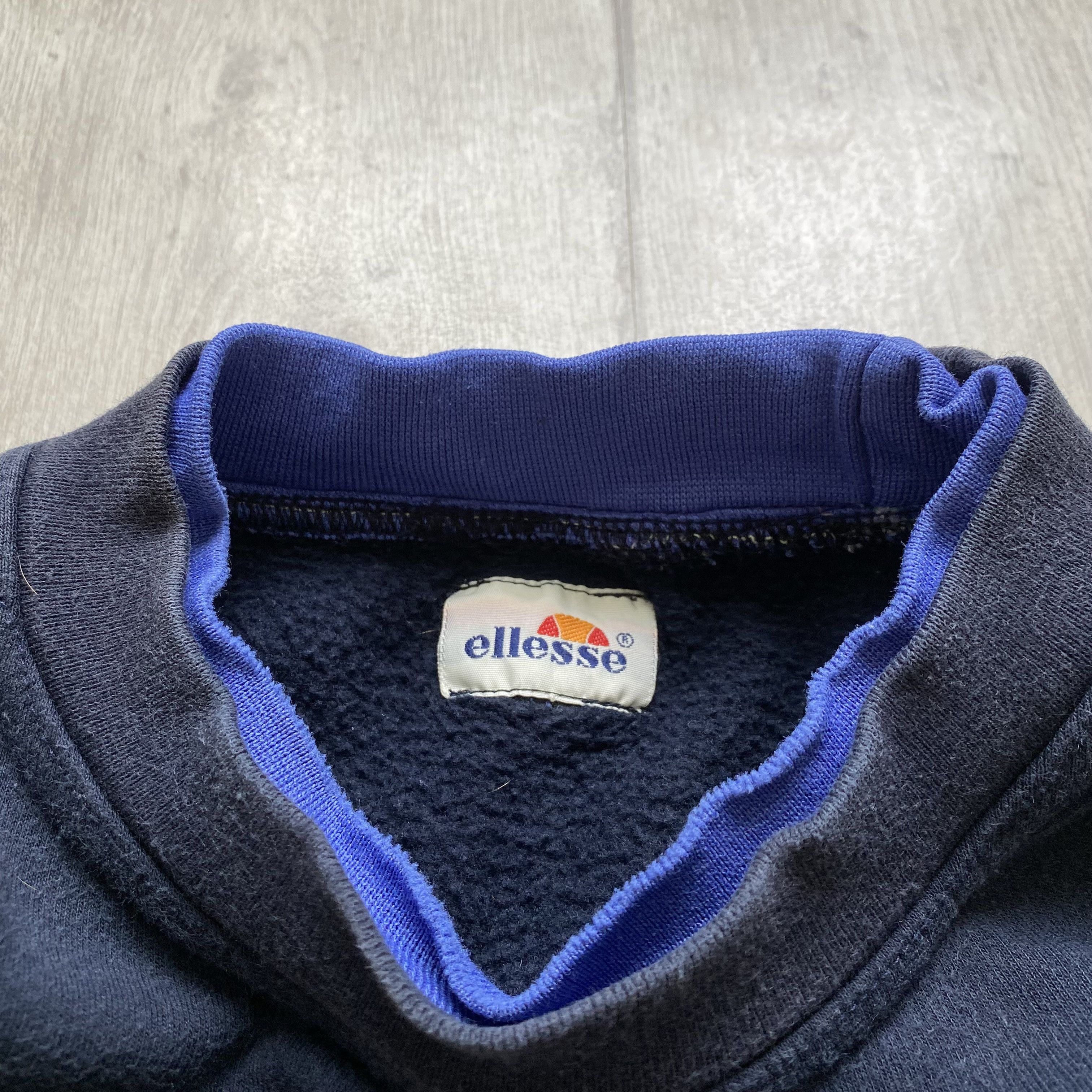 Ellesse Vintage 80-90s Ellesse Boxy Sweatshirt Y2K center logo Size US L / EU 52-54 / 3 - 6 Thumbnail