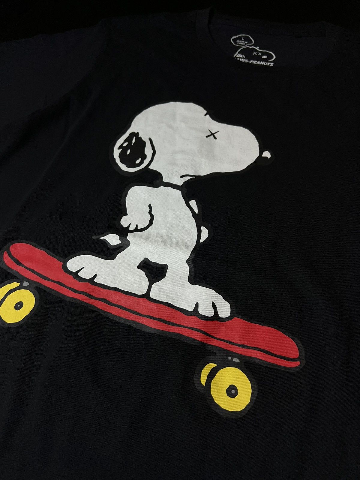 Kaws × Uniqlo Kaws x Uniqlo x Peanuts Size US L / EU 52-54 / 3 - 3 Thumbnail