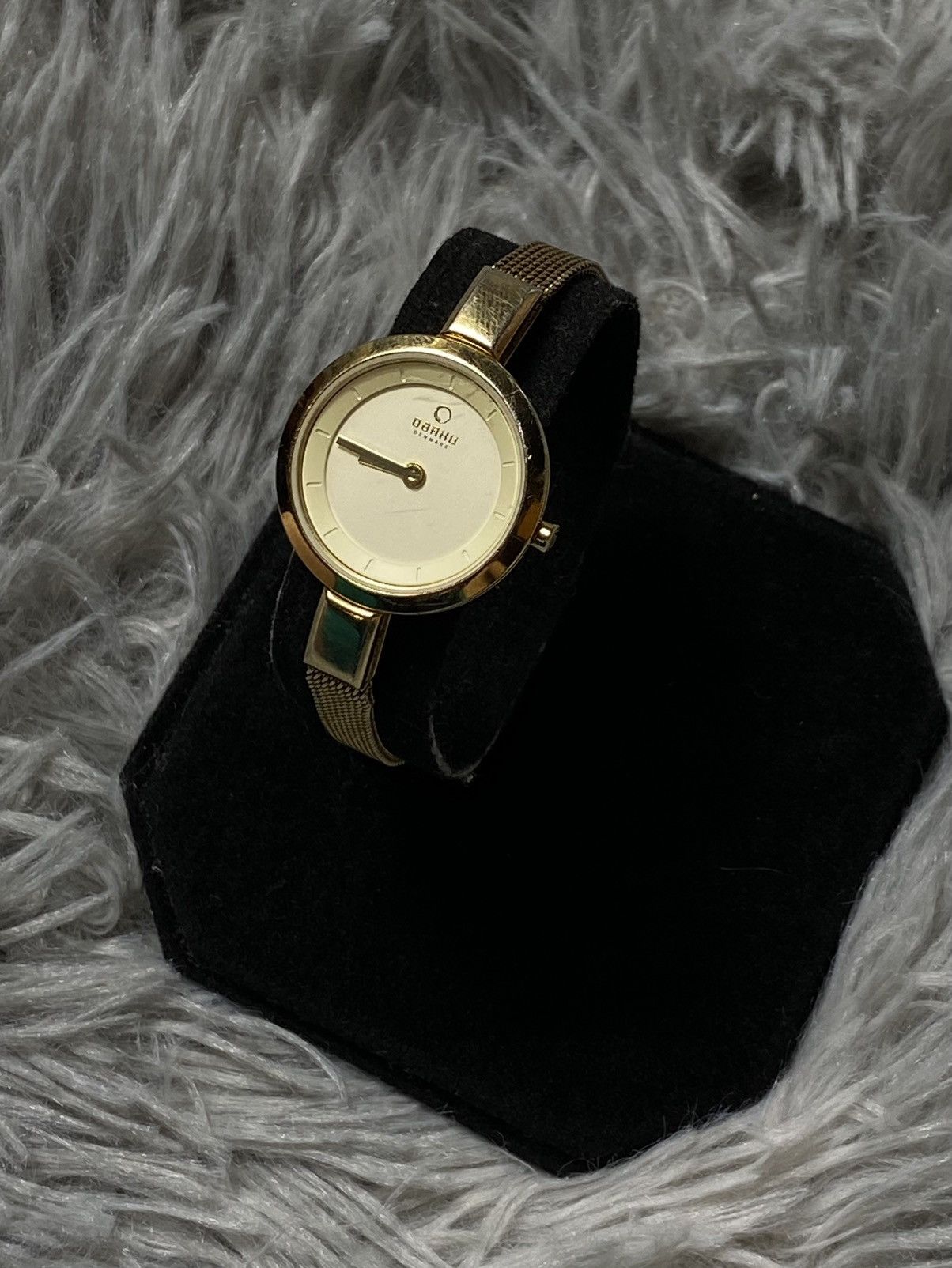 Japanese Brand Elegant Gold-Plated Obaku Watch - Japanese Brand Size ONE SIZE - 9 Thumbnail