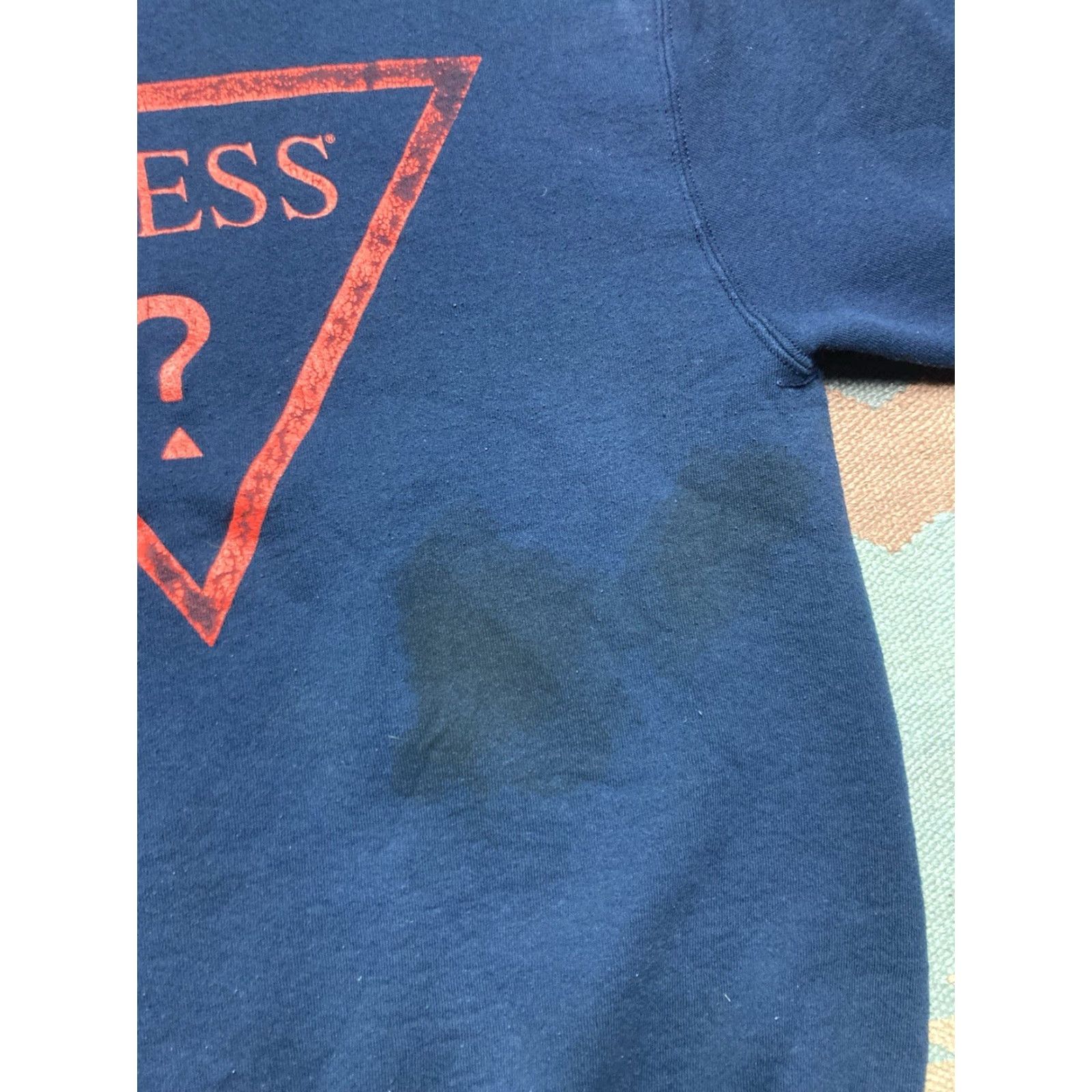 Guess VINTAGE 90s GUES SLOGO CREWNECK SWEATSHIRT BLUE NAVY XL MEN Logo Pullover Stained Made in USA Size US XL / EU 56 / 4 - 3 Thumbnail