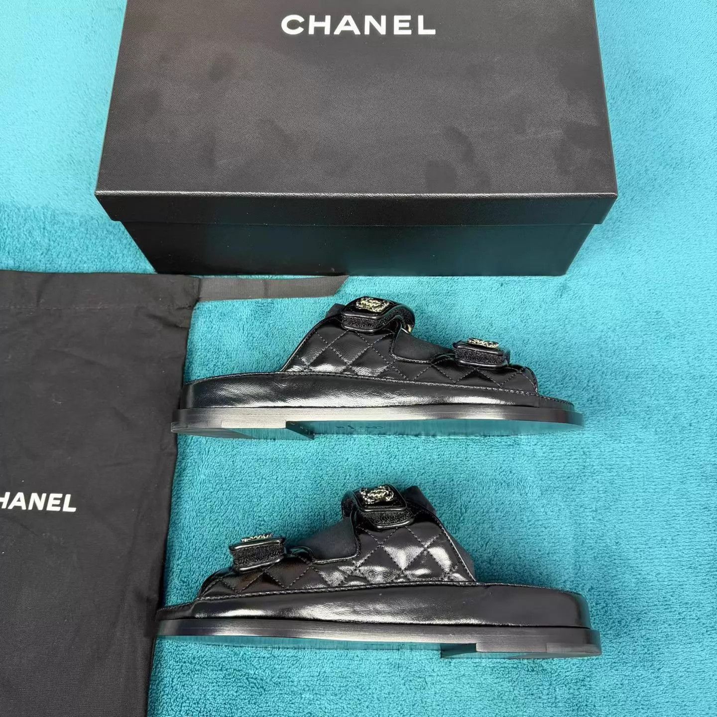 Chanel Chanel 24P Quilted Velcro Black Gold Logo Sandals 36 Size US 5.5 / IT 35.5 - 2 Thumbnail