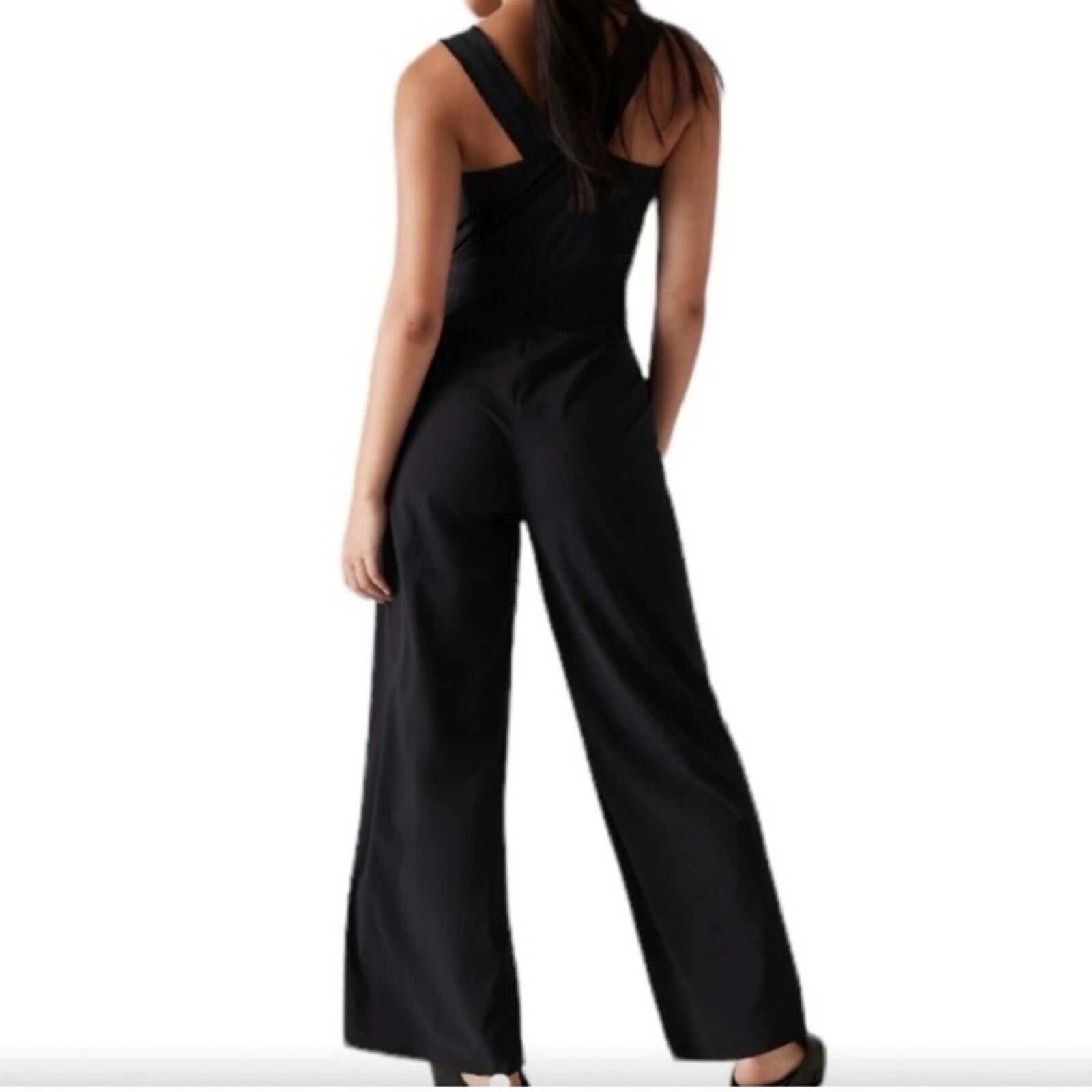 Athleta Athleta Savannah Wide Leg Jumpsuit Black Size 10 Size 32" / US 10 / IT 46 - 2 Thumbnail
