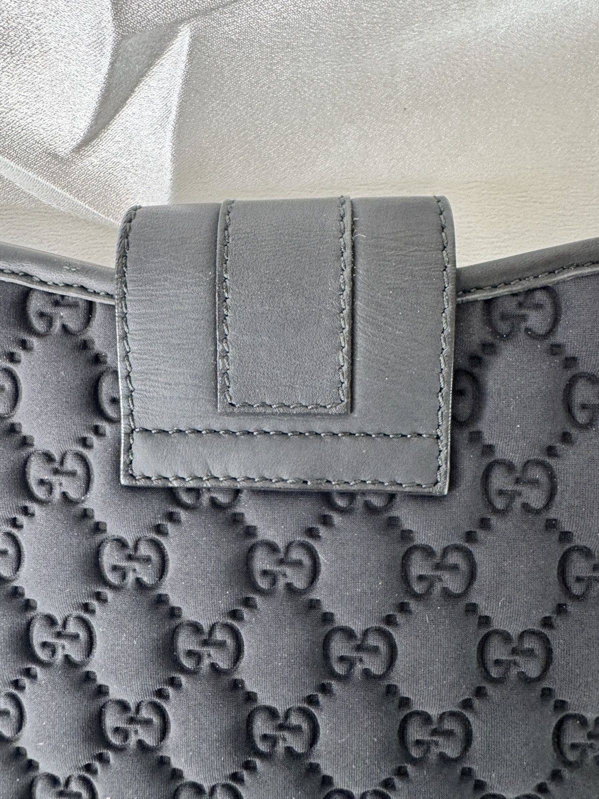 Gucci Gucci GG Black Quilted Fabric Tablet iPad Sleeve / Case Size ONE SIZE - 9 Thumbnail