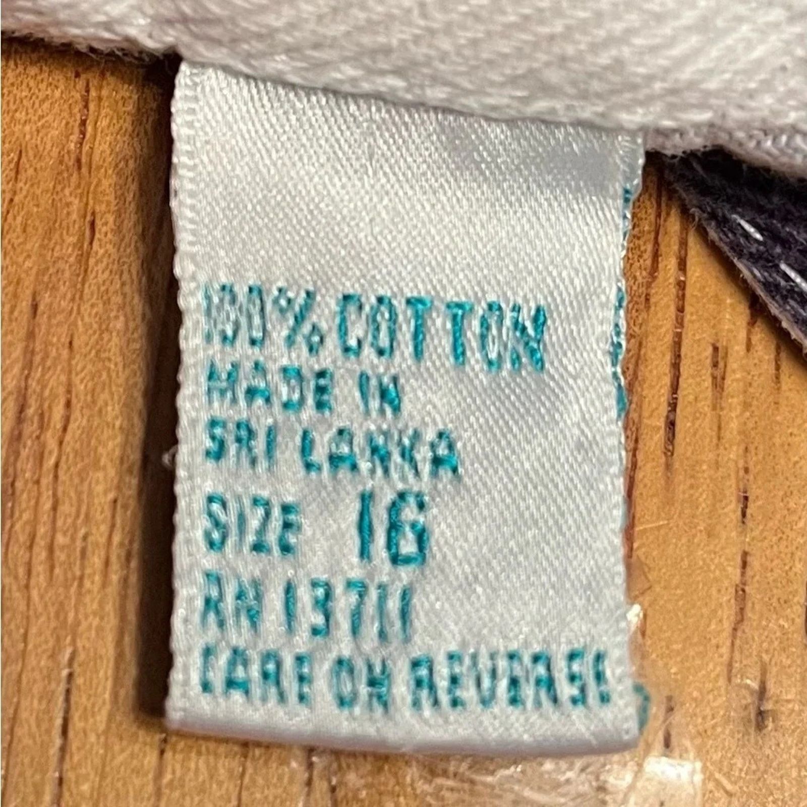 The Unbranded Brand Milano blue and white striped shorts, size 16 Size 38" / US 16 / IT 52 - 2 Thumbnail