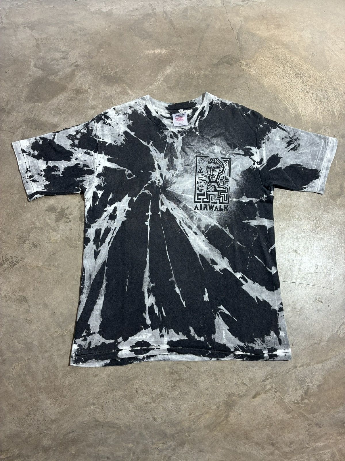 Airwalk Vintage Airwalk Tie Dye T Shirt Oneita Made in USA 90s Size US L / EU 52-54 / 3 - 1 Thumbnail
