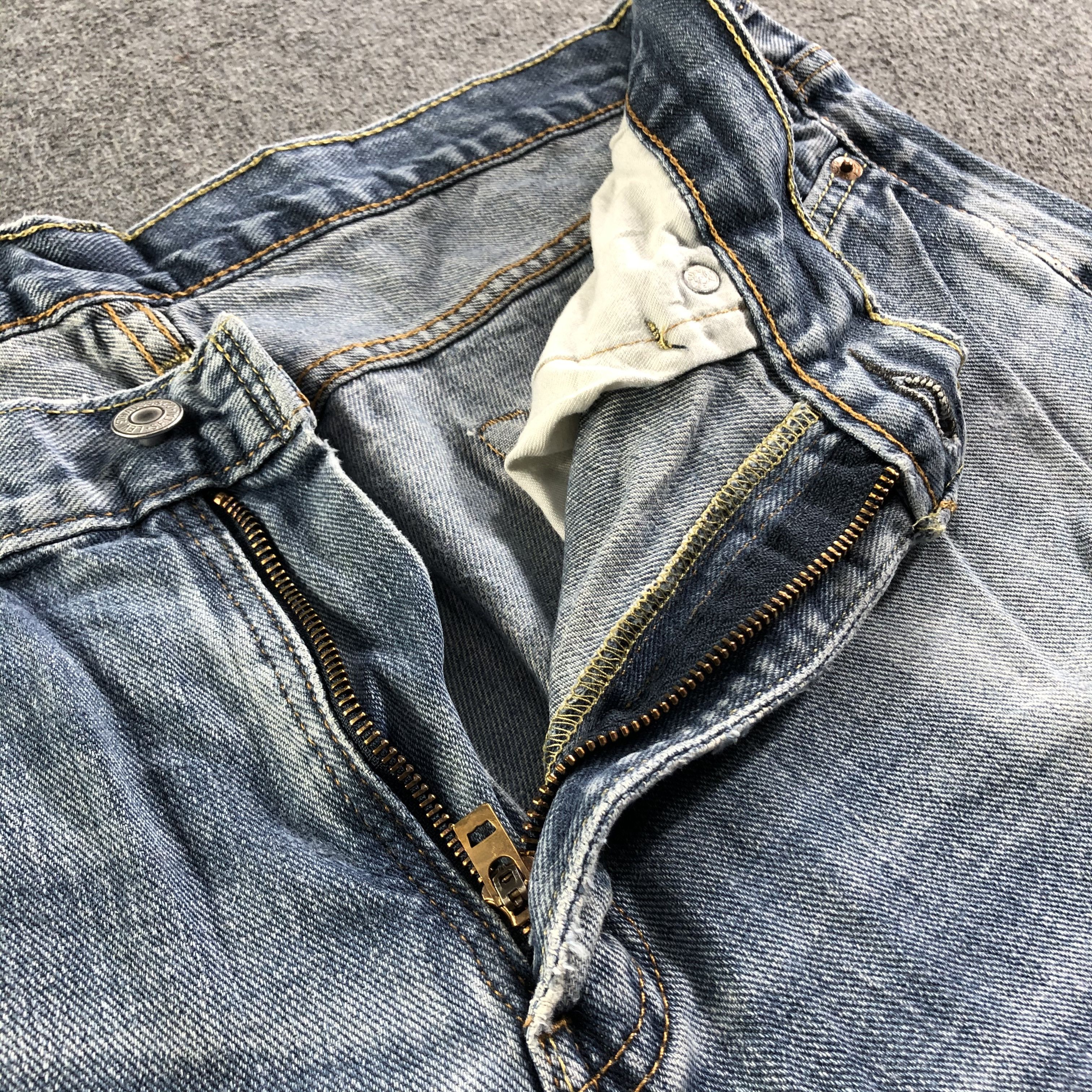 Levi's Vintage Levis 514 Jeans-J3406 Size US 35 - 8 Thumbnail
