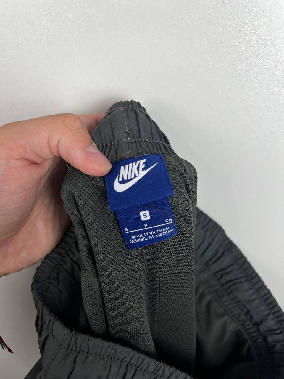 Vintage Nike streetwear vintage pants size S/30 Size US 30 / EU 46 - 7 Thumbnail