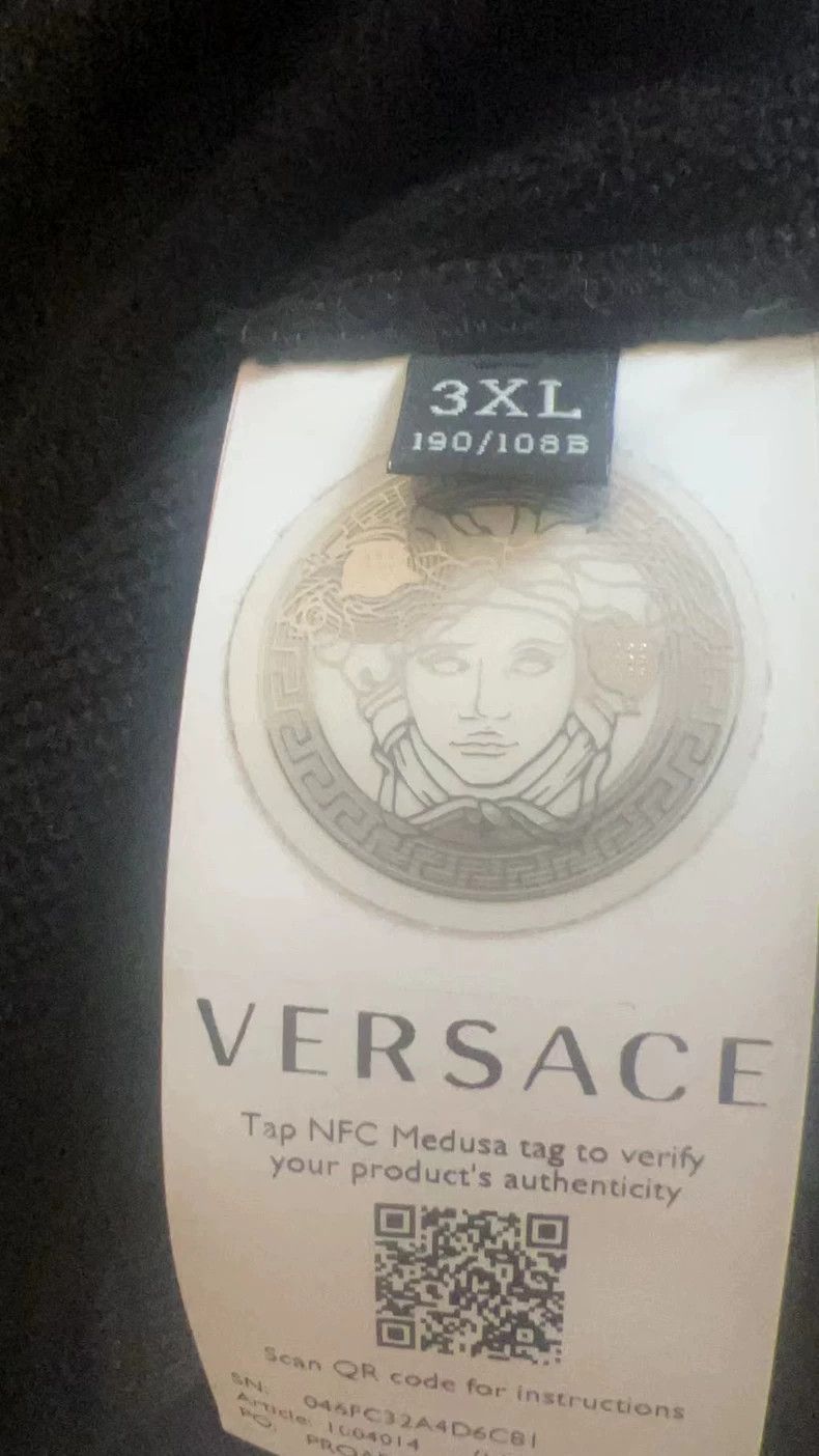 Versace Versace Gold logo embroidered top jacket on the back Size 3XL / US 20-22 - 5 Thumbnail