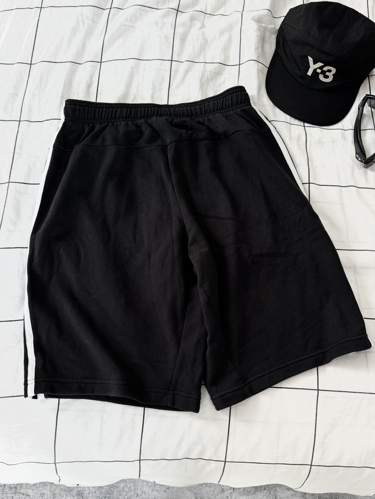 Adidas Adidas Baggy Shorts Balenciaga Style Size US 32 / EU 48 - 6 Thumbnail