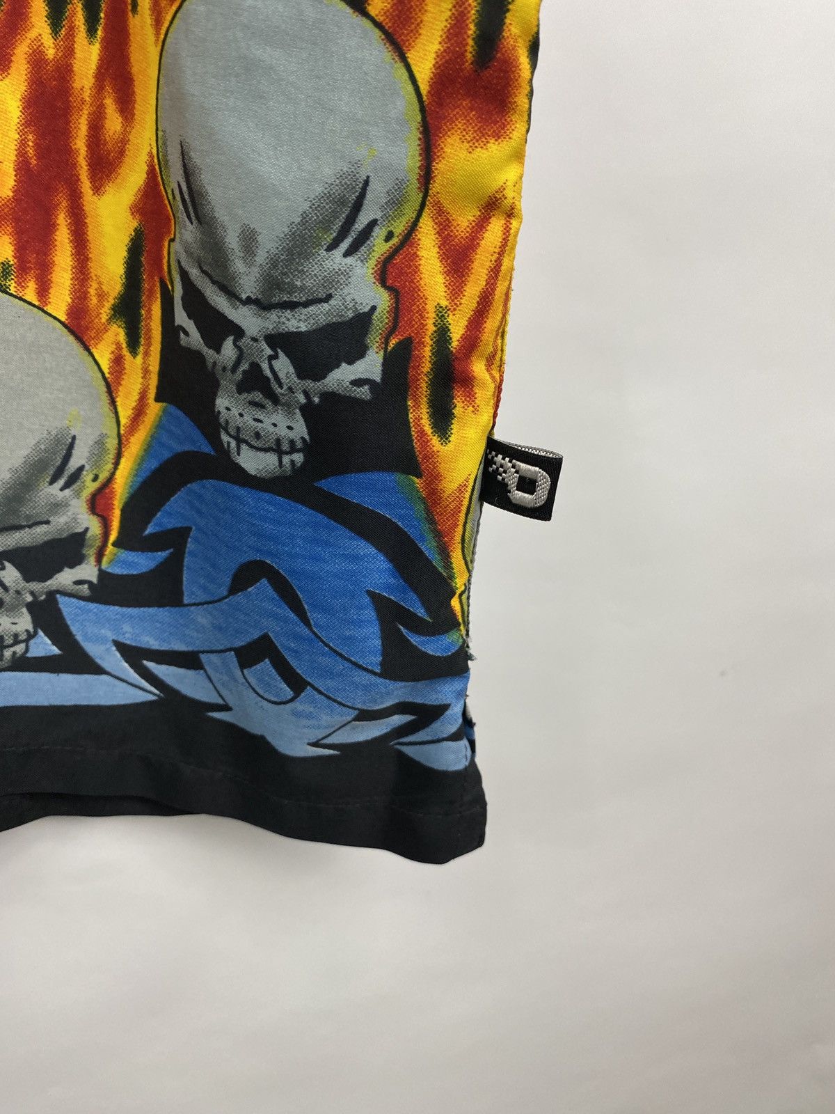 If Six Was Nine 🔥🕸💀 Vintage 90s Skull Skeleton Fire Shirt Rare Retro Y2K Size US L / EU 52-54 / 3 - 5 Thumbnail