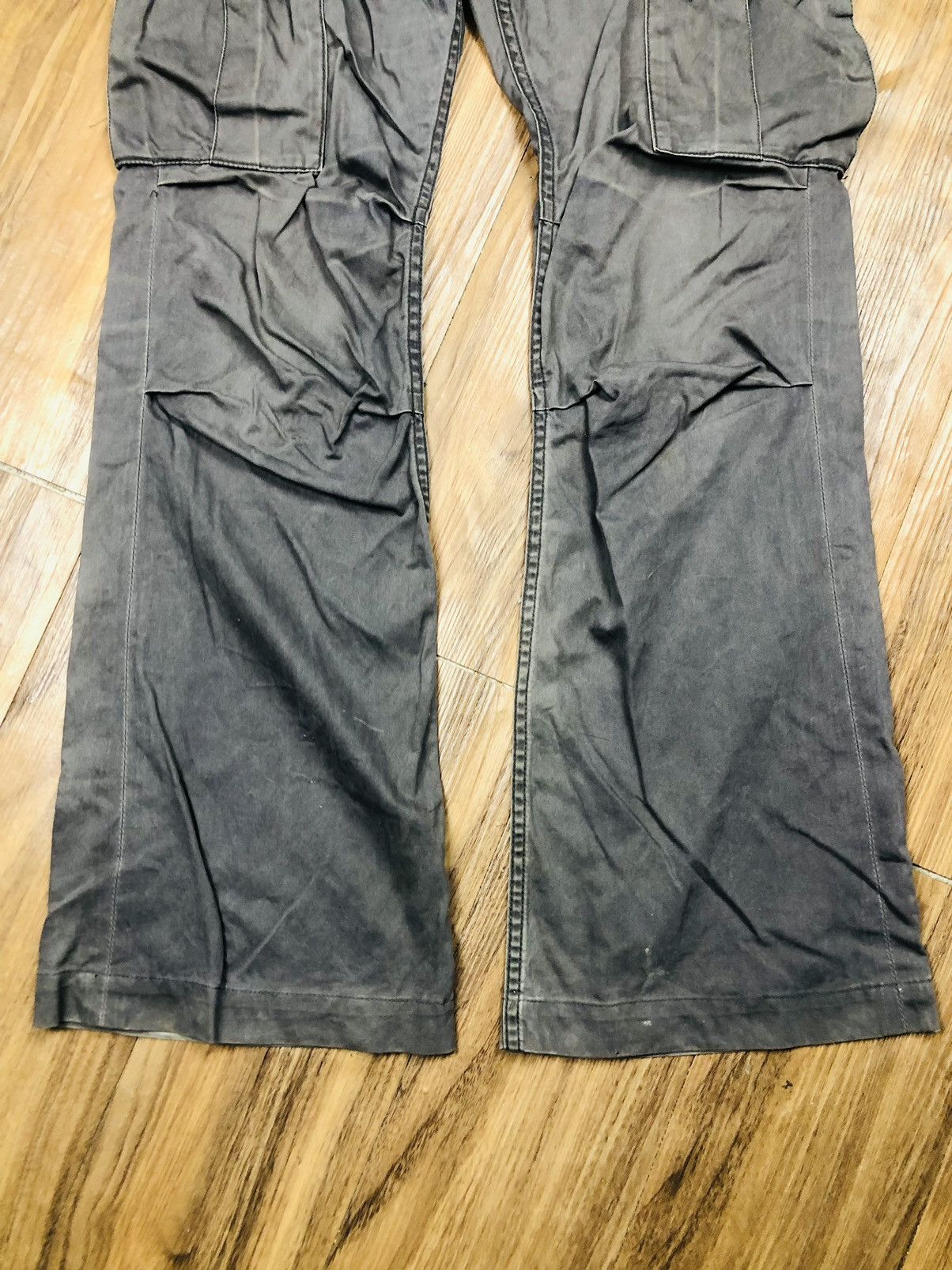 Attachment ATTACHMENT Made in Japan Wide Leg Cargo Pants (40) Size US 31 - 4 Thumbnail
