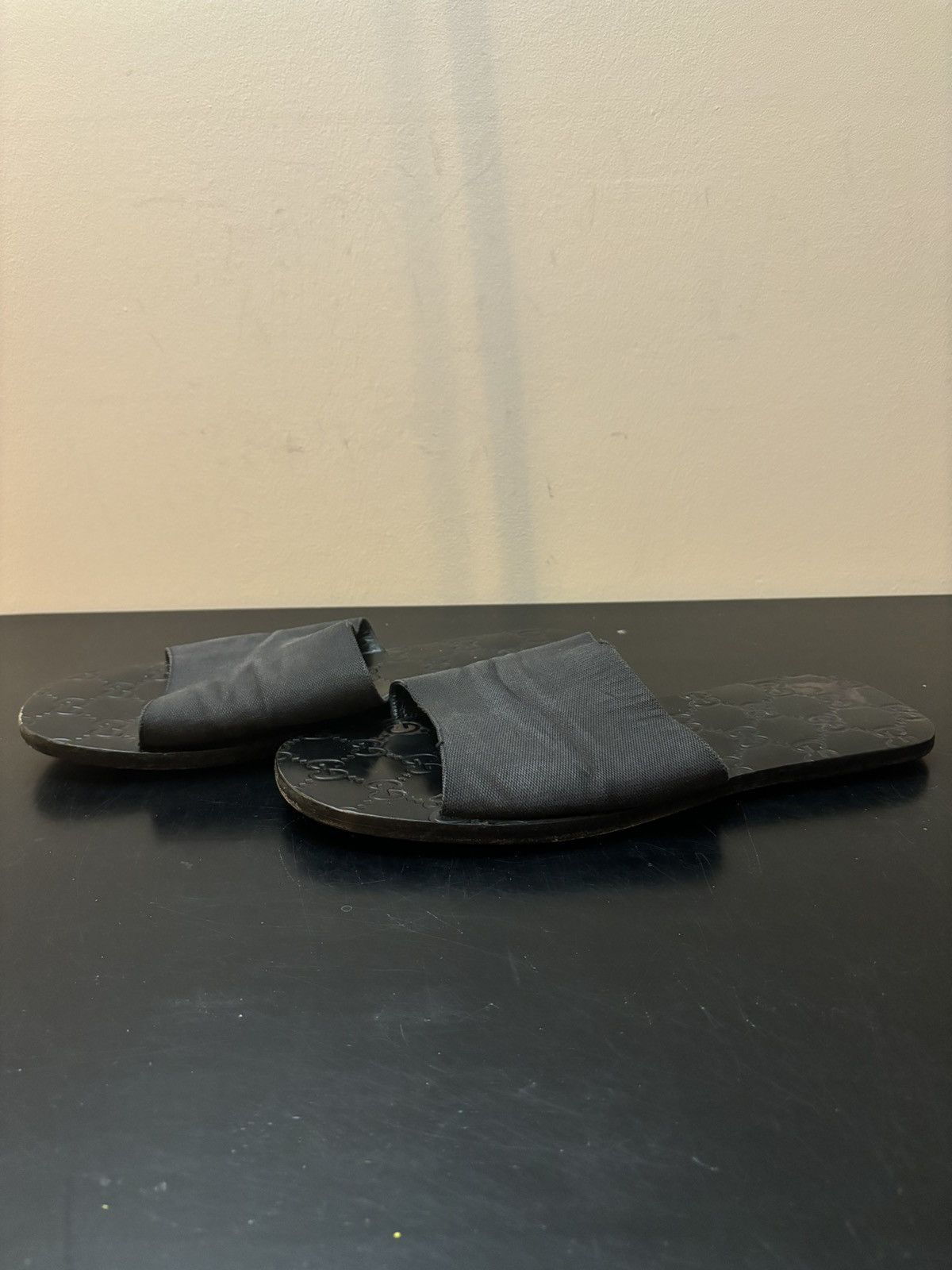 Gucci Gucci GG Monogram Leather Slide Sandals Black Size US 11 / EU 44 - 1 Thumbnail
