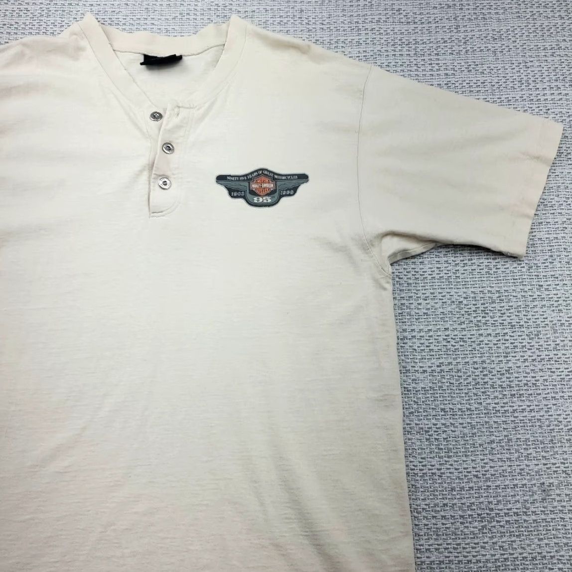 Harley Davidson VINTAGE Harley-Davidson Henley Shirt Mens 2XL T-shirt 1990s Motorcycle Biker Ivory Short Sleeve 95 Years 1995 Mens Size US XXL / EU 58 / 5 - 5 Thumbnail