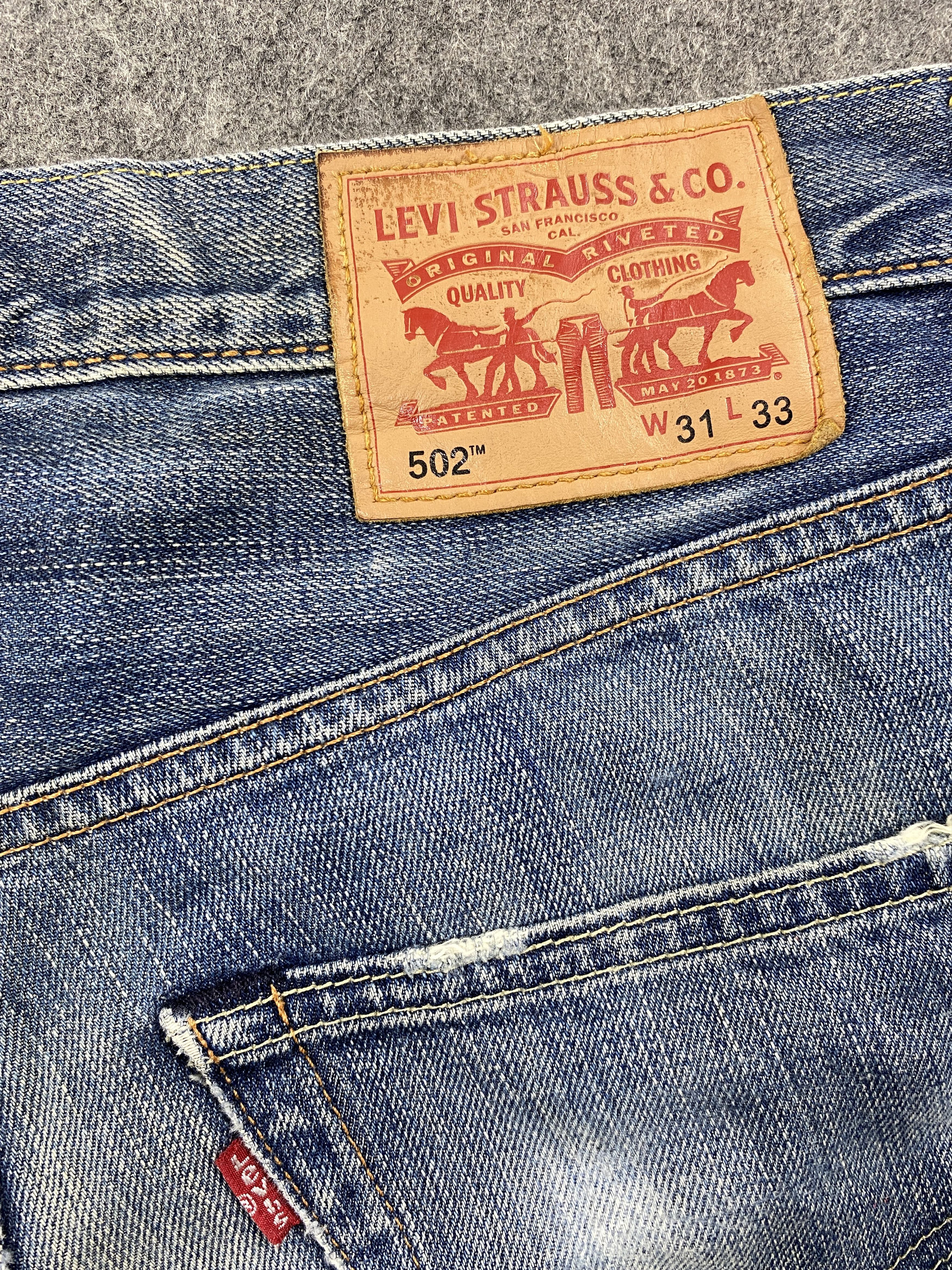 Levi's Distressed Blue Levi's 502 Jeans 33x30 Denim JN1493 Size US 33 - 10 Thumbnail