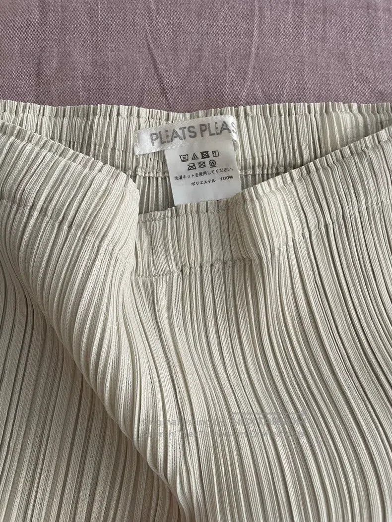 Issey Miyake Issey Miyake Light Green Cropped Pants Size 25" / US 0 / IT 36 - 2 Thumbnail