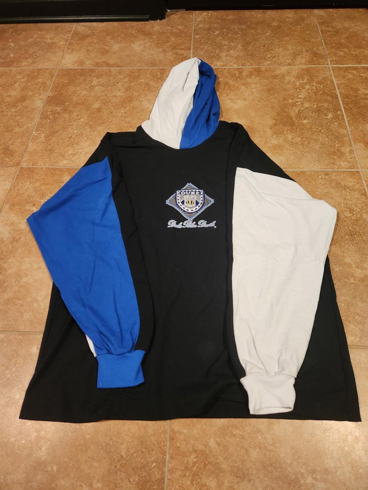 Vintage Vintage 90s Nutmeg Duke Blue Devils Long Sleeve Hoodie XL Size US XL / EU 56 / 4 - 1 Thumbnail