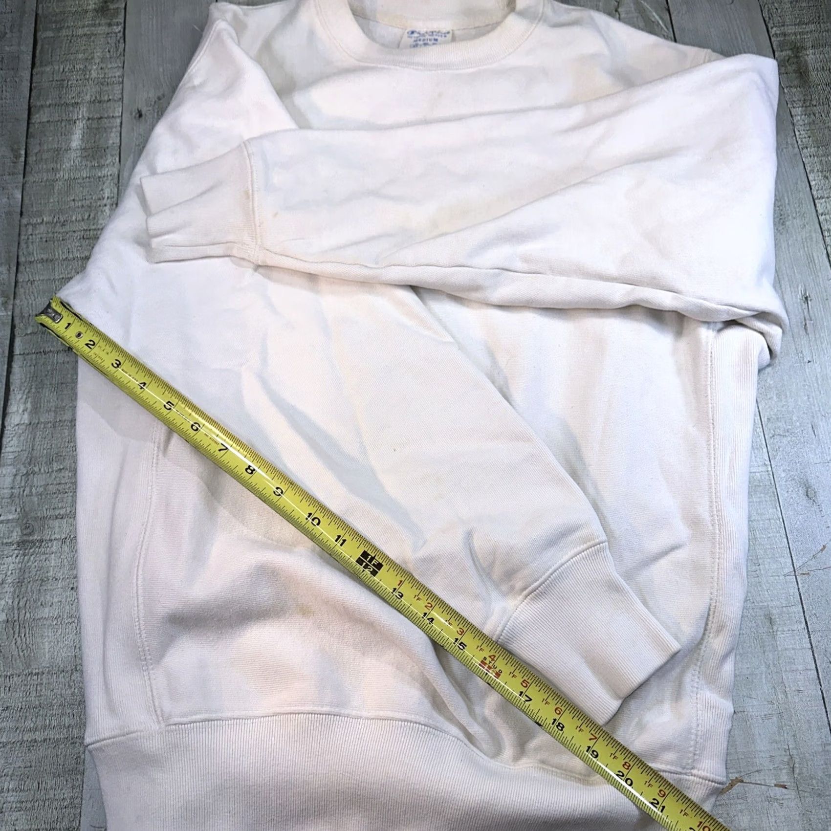 Champion VINTAGE Men’s Champion Crewneck White Size M Reverse Weave Minor Stains Shirt Mens Size US M / EU 48-50 / 2 - 5 Thumbnail
